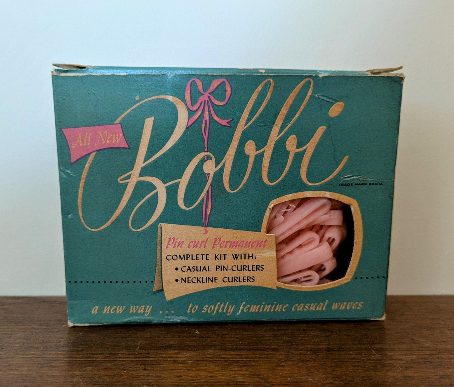 Vintage Bobbi Pin Curl