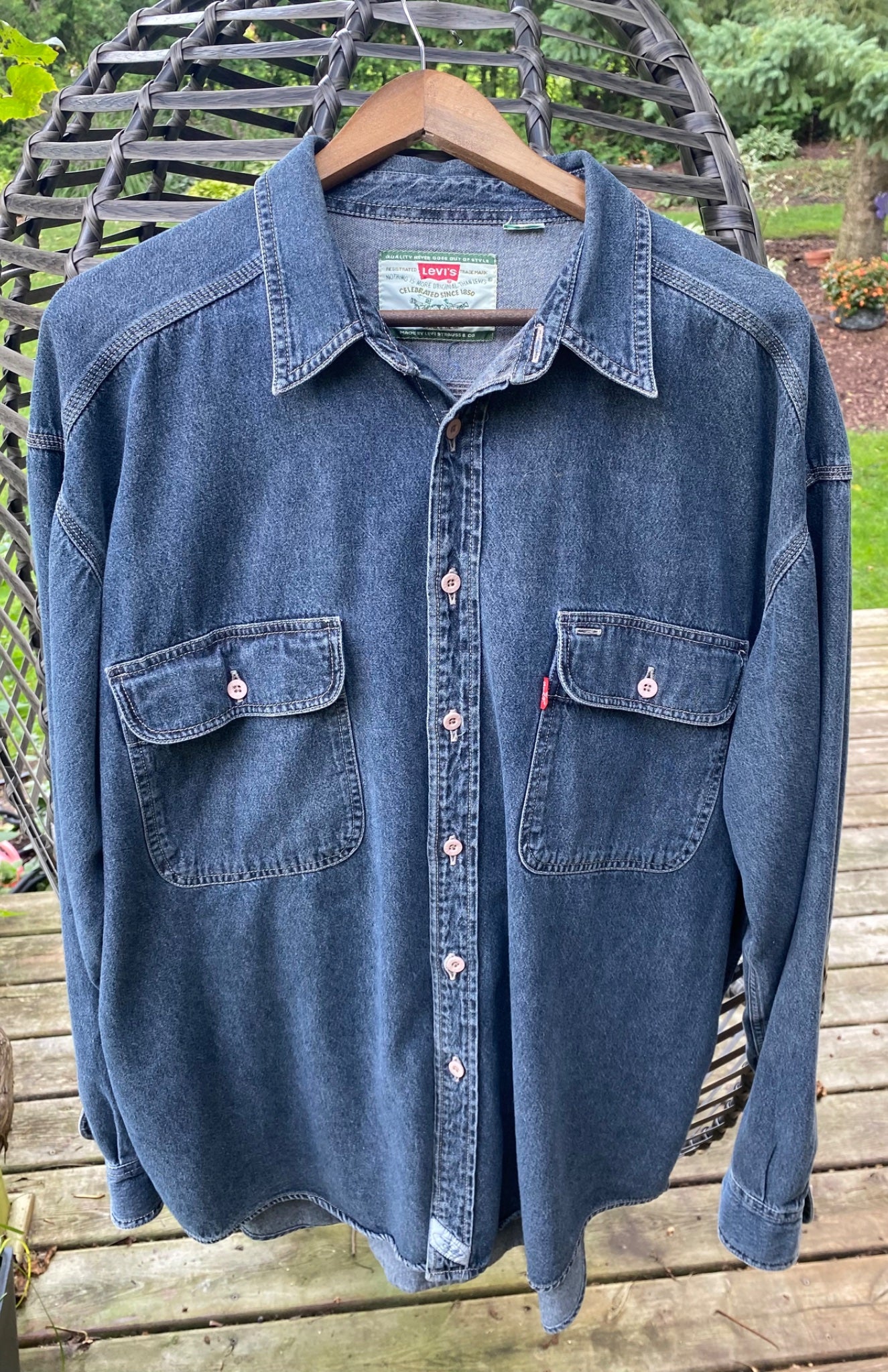 Levi s Denim Shirt XL Duck Dodo