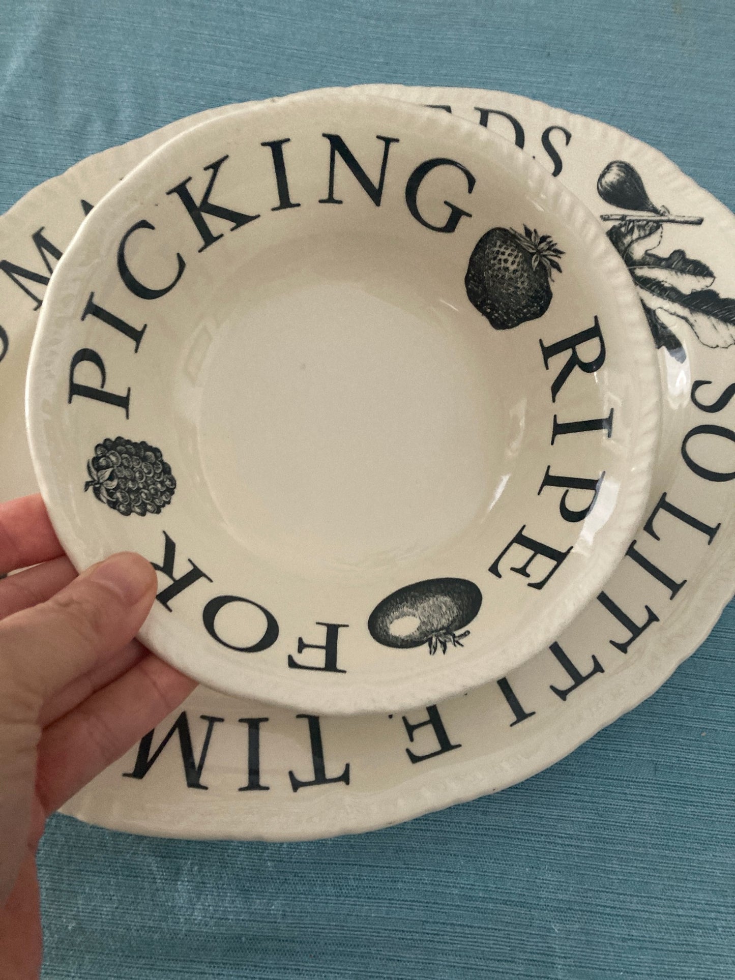 13 pc Wood&Sons Gardening Dinnerware - 3