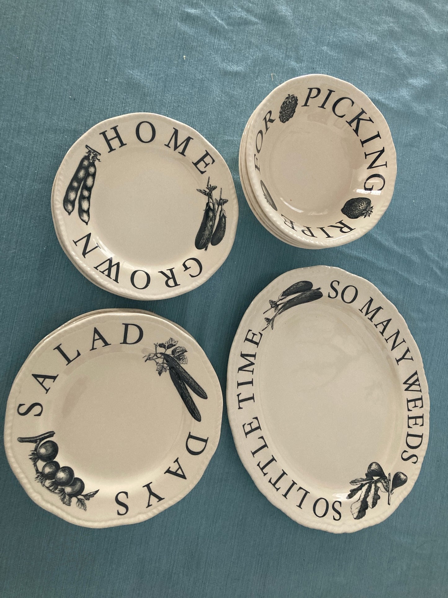 13 pc Wood&Sons Gardening Dinnerware - 2
