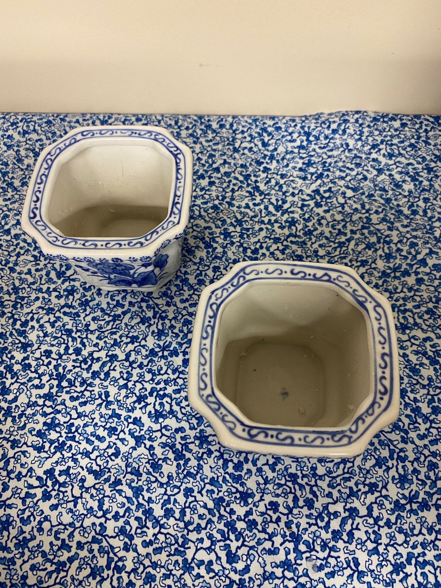 set of blue and white mini planter pots - 2