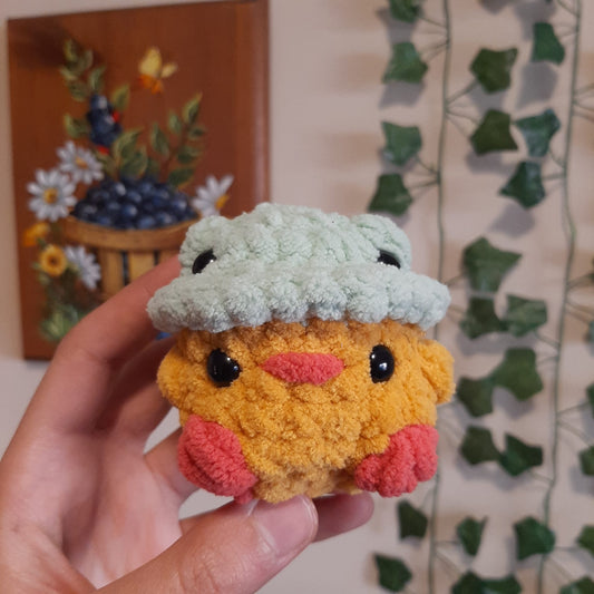 Duck with Hat Plushie - 1