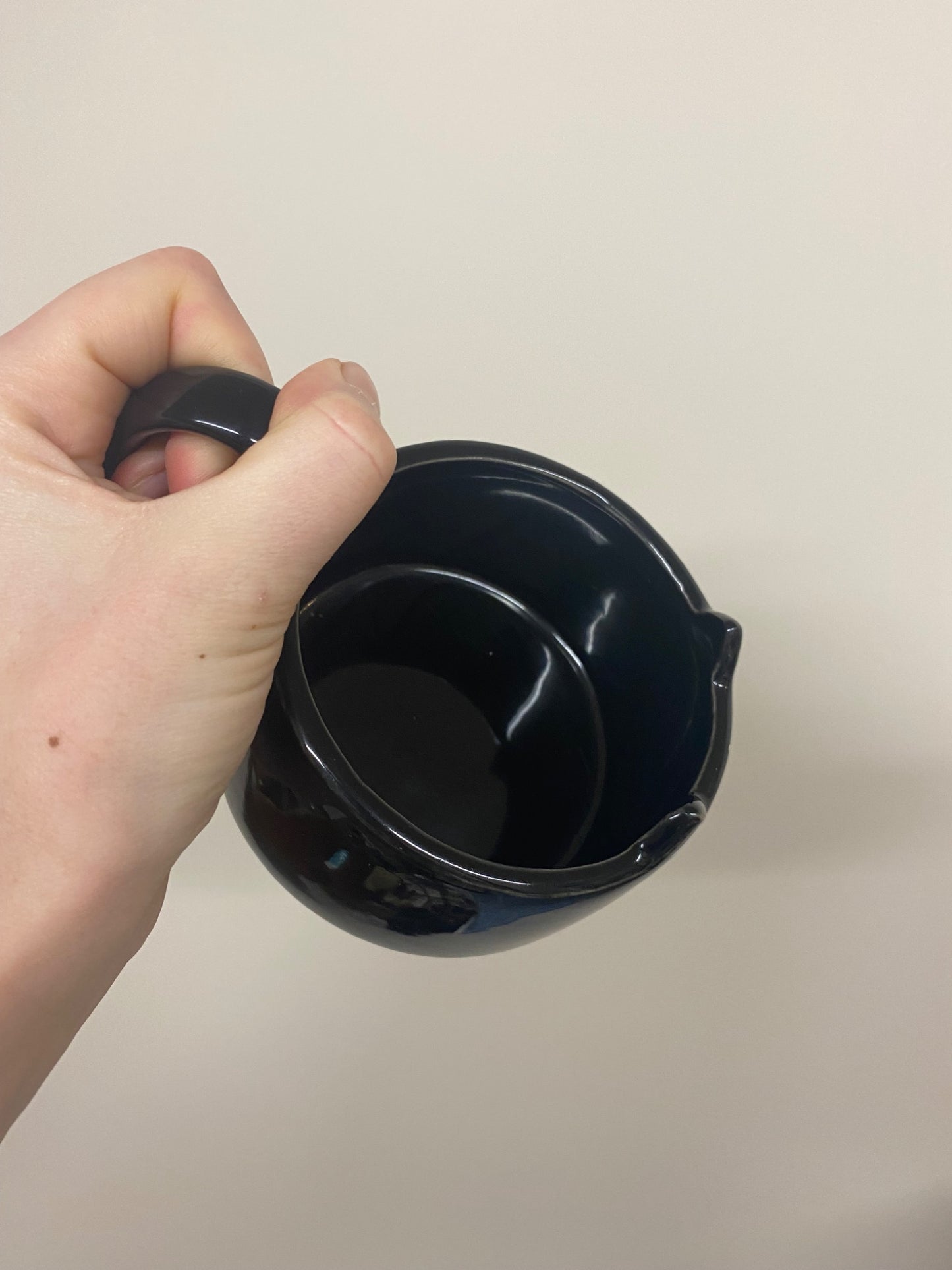 Tuxedo cat mug planter - 4