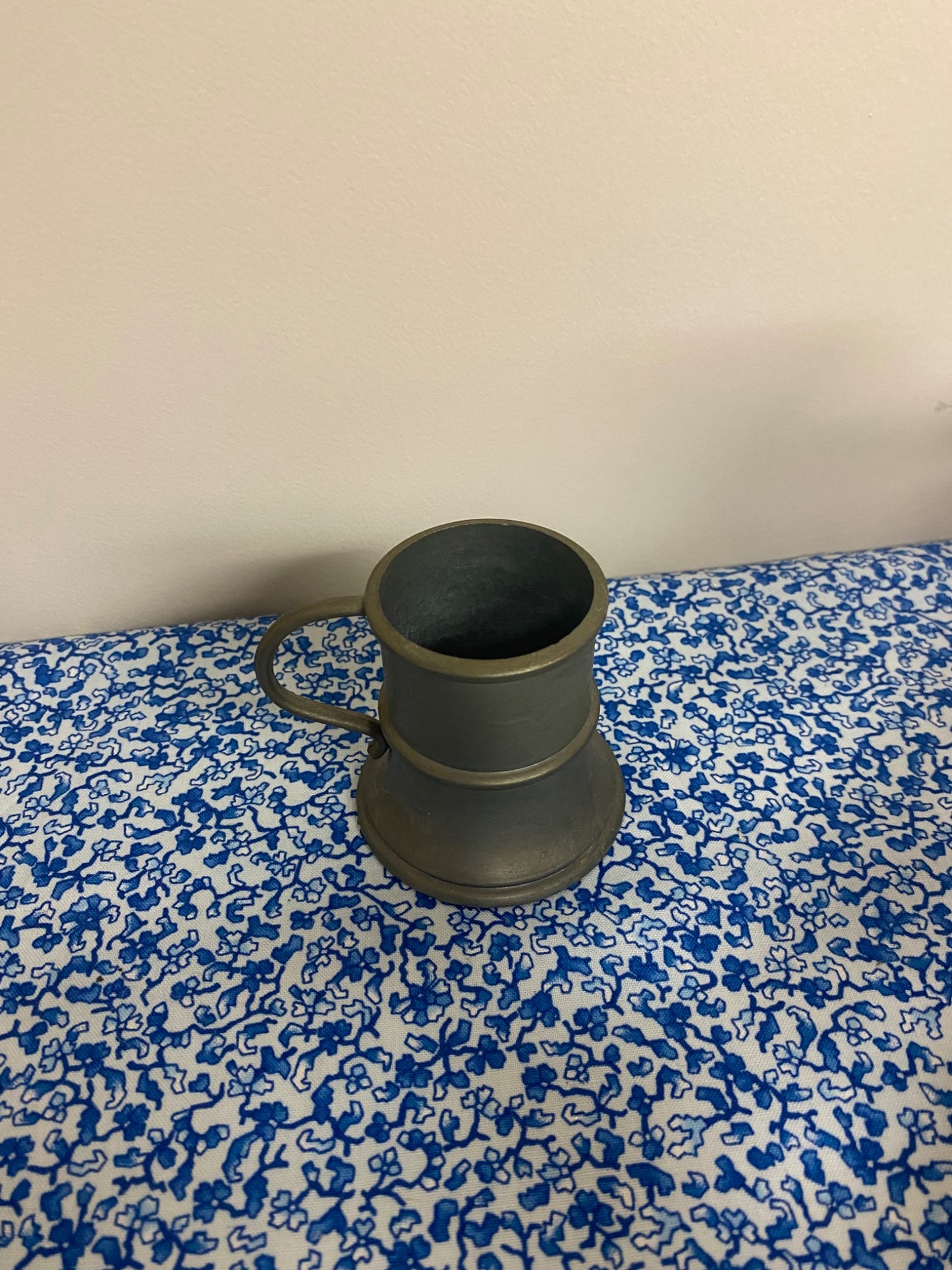 small pewter vase holder - 1