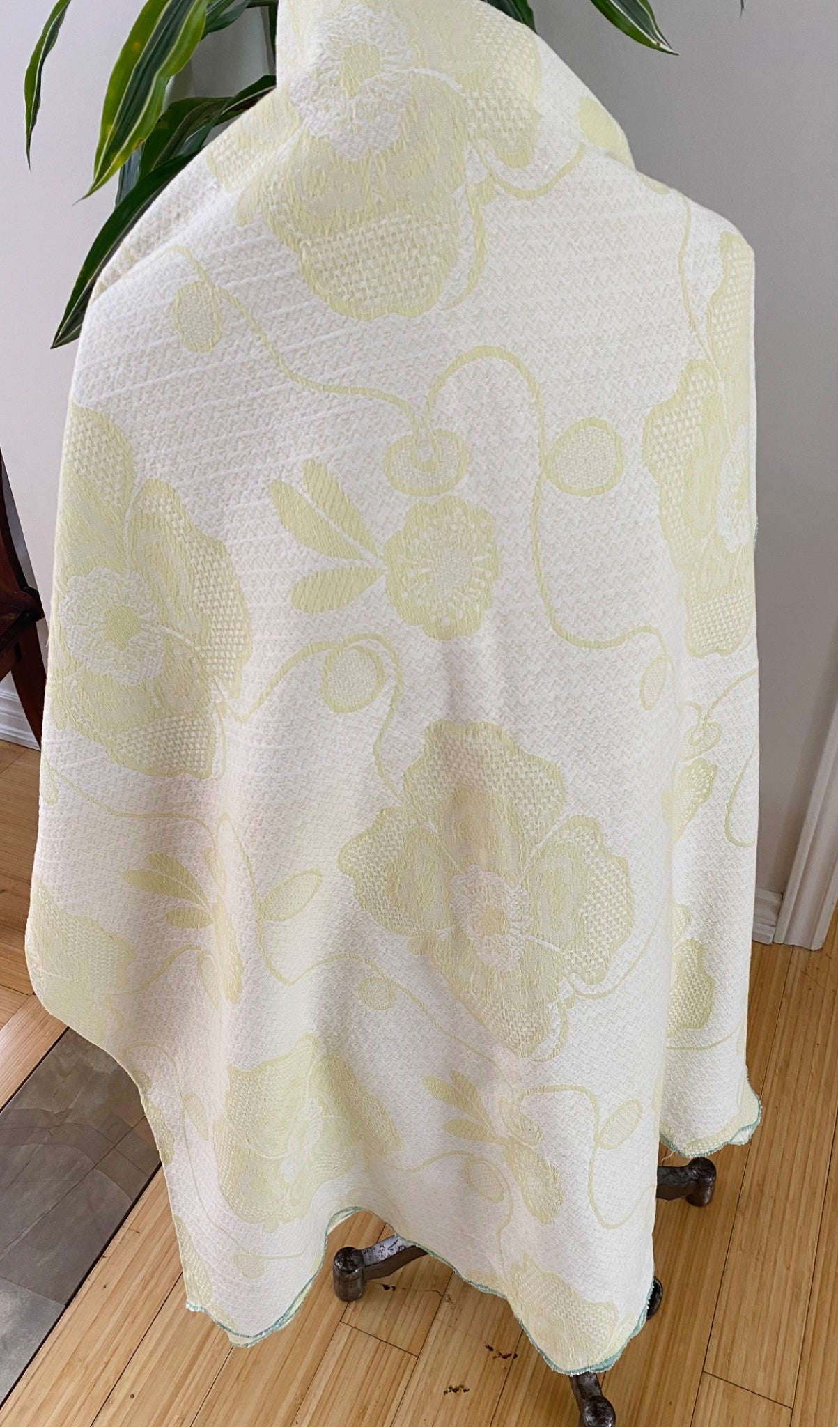 Vintage Woven Floral Coverlet - 3