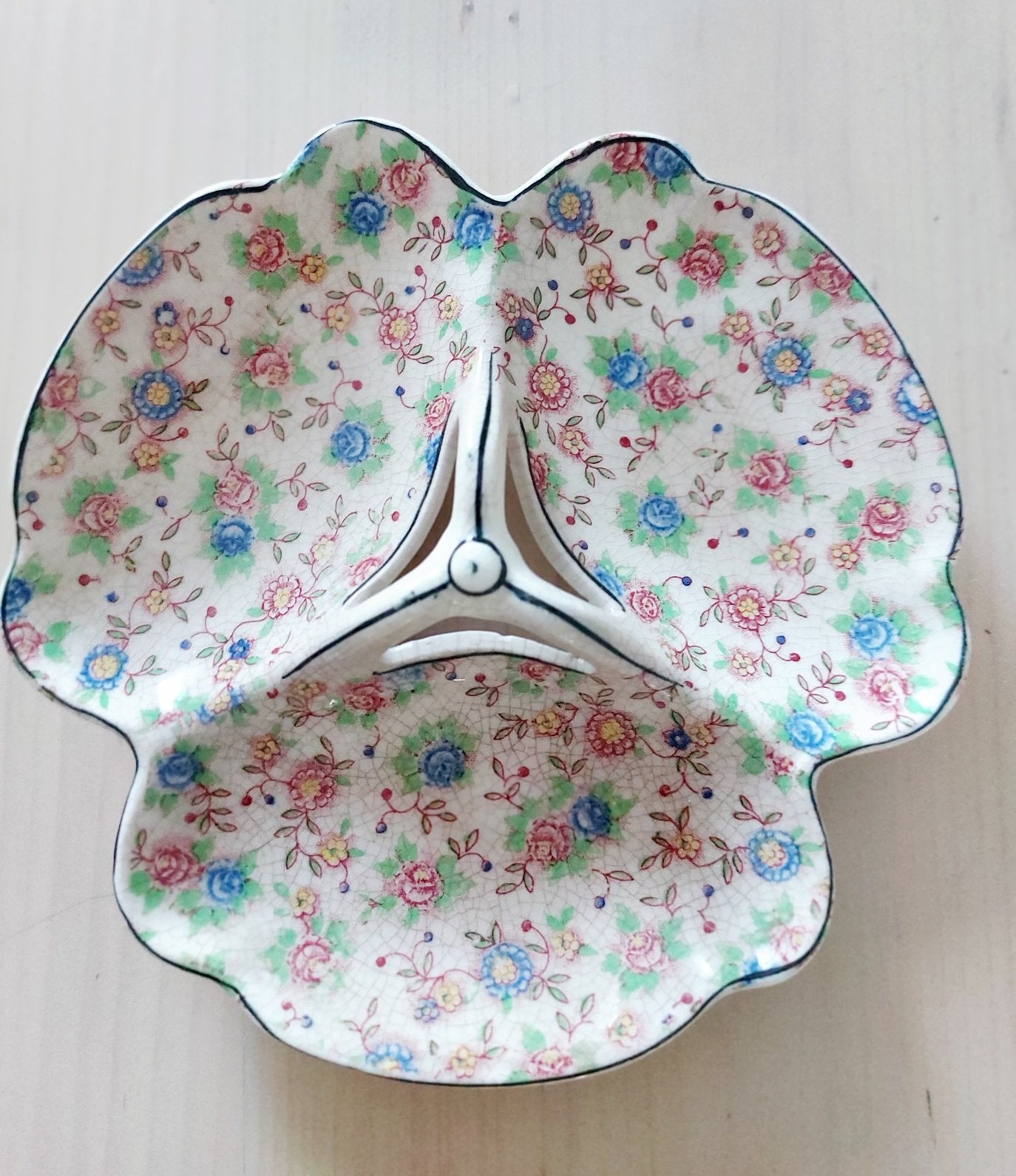 Tri Section dish - 1