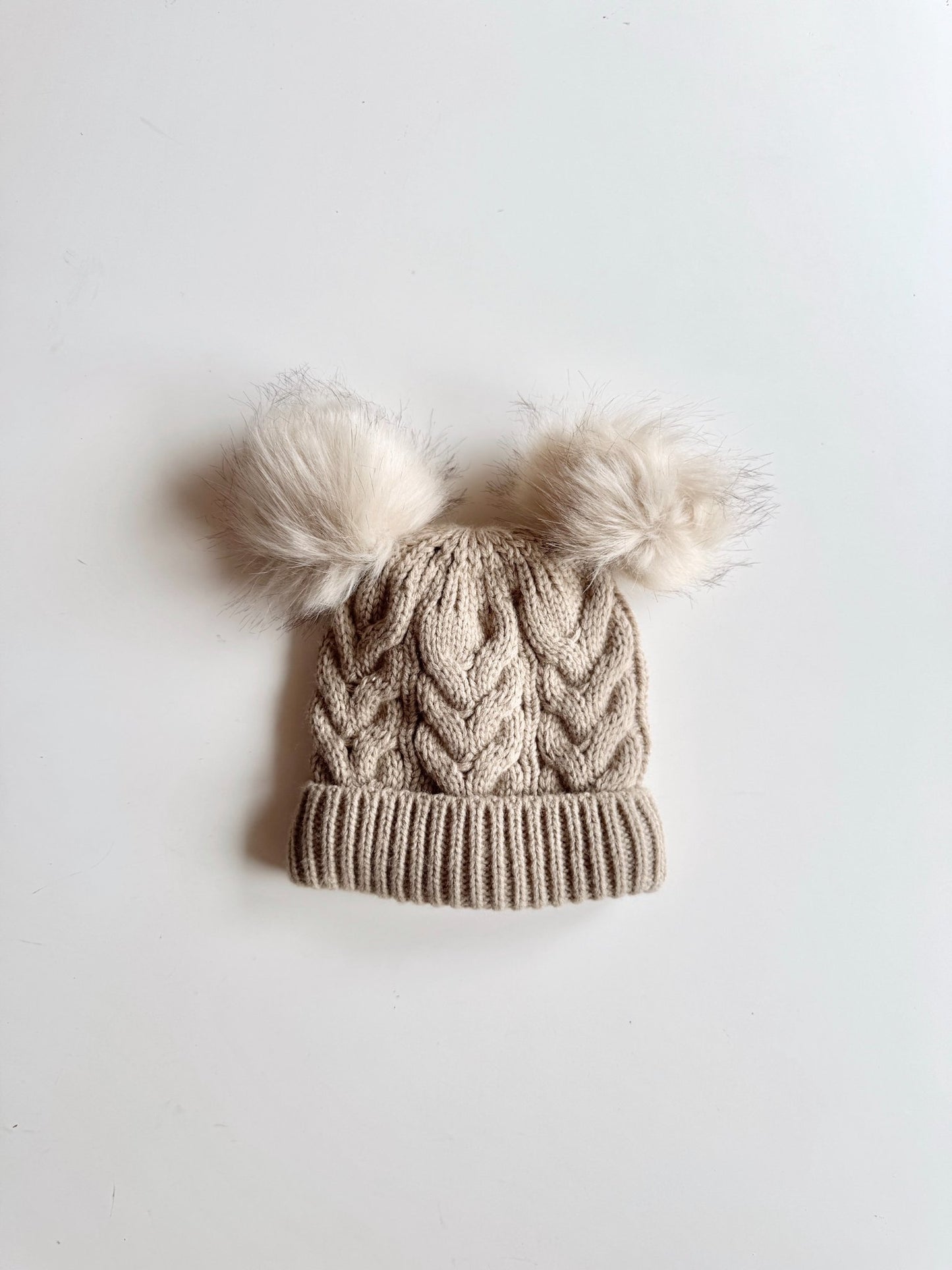 665f5e7d04f32b049949ecdf_baby-gap-hat-1-copy_1764682713717.jpg