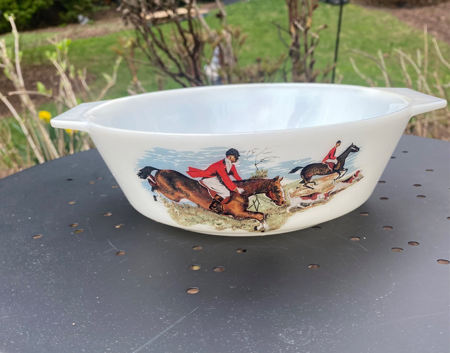Pyrex “Tally Ho” Casserole