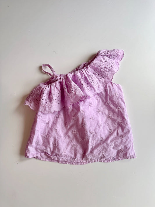 0519 Gap purple eyelet top