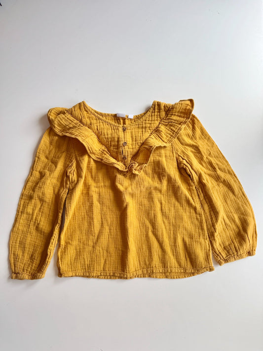 0519 Gap mustard top