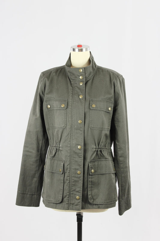 665f5e7d04f32b049949ecdf_j-crew-field-2-copy_1759248375446.jpg