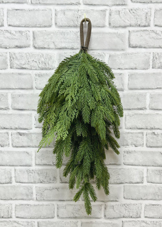 22" Spruce and Cedar teardrop