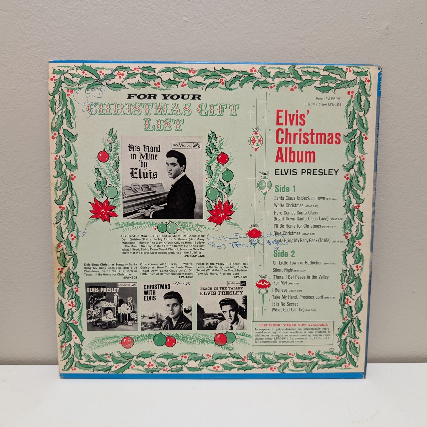 Elvis' Christmas Album LP (RCA Victor Records, 1963)