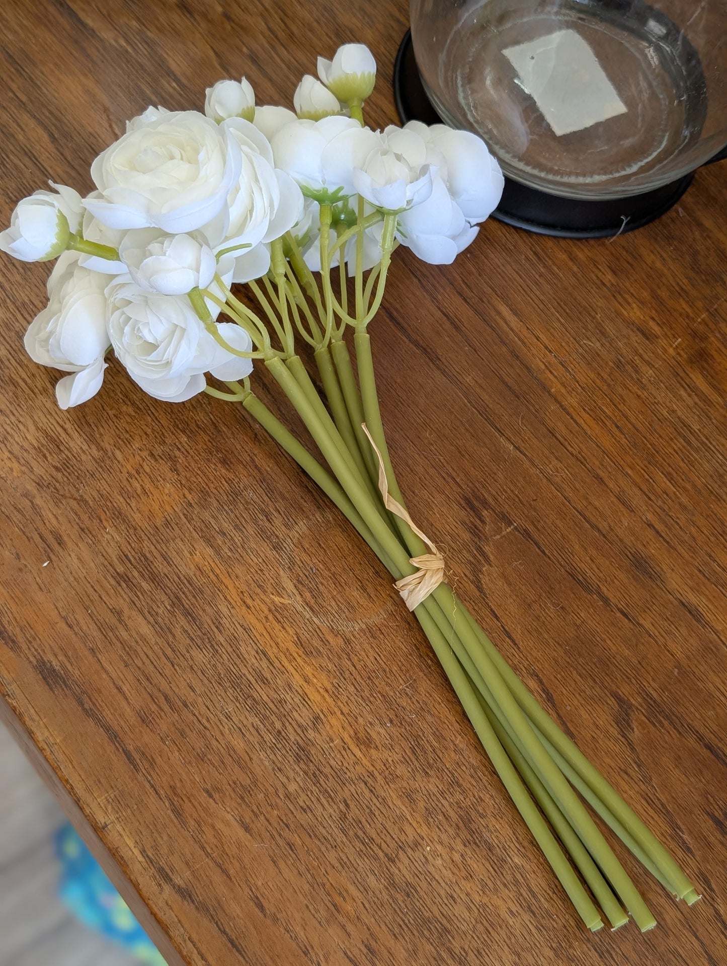 White Ranunculus Bundle