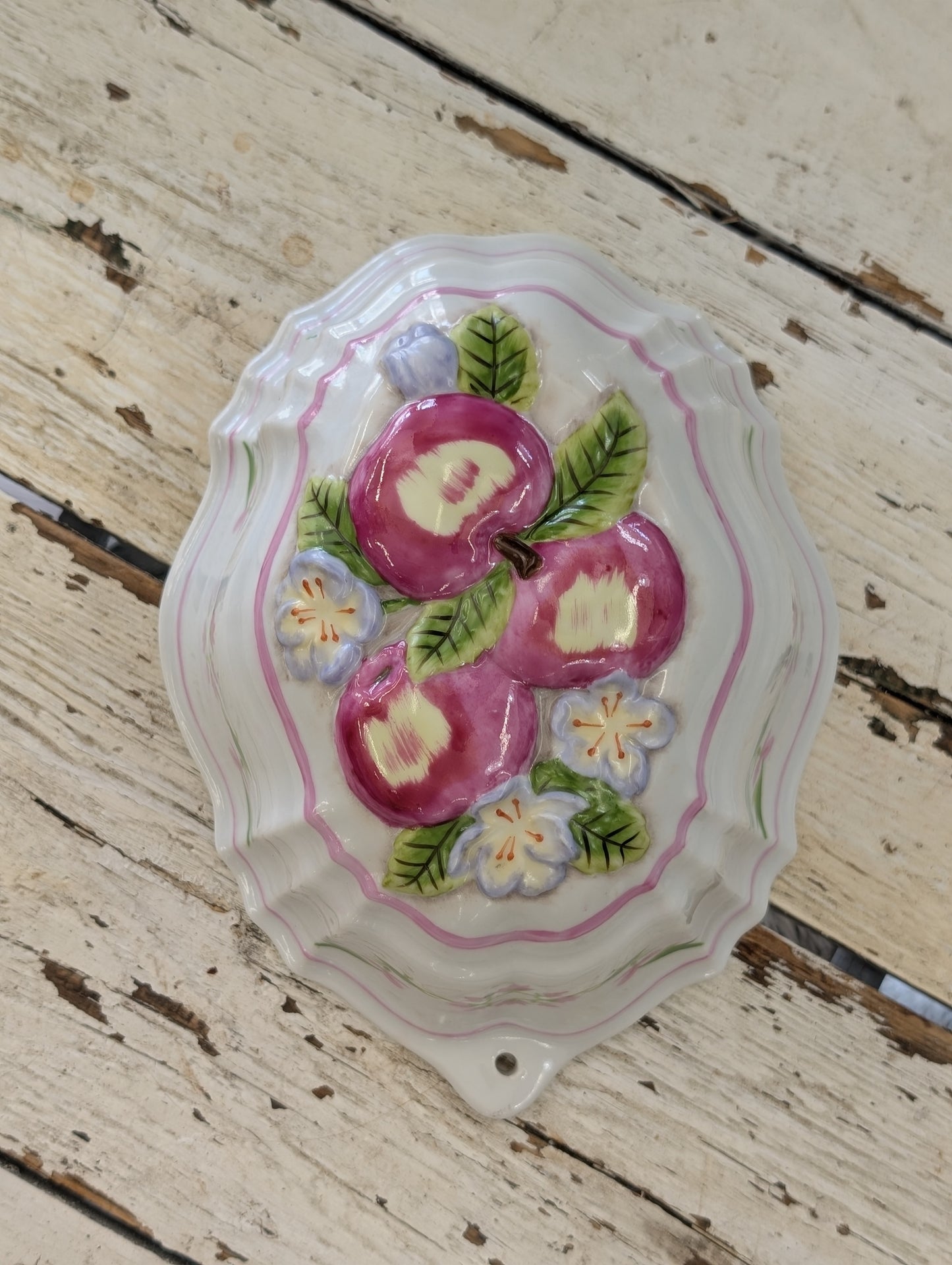 Apple Jello Mold