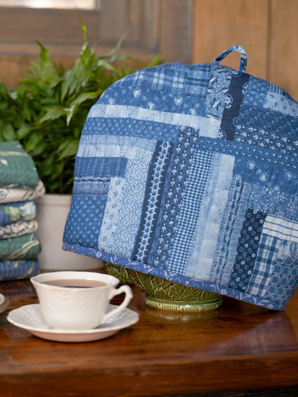 Harmony Patchwork Tea Cozy - Blue Alternate