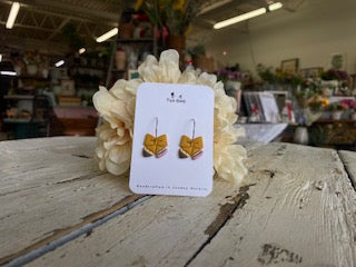 Pencil Bow Hoops