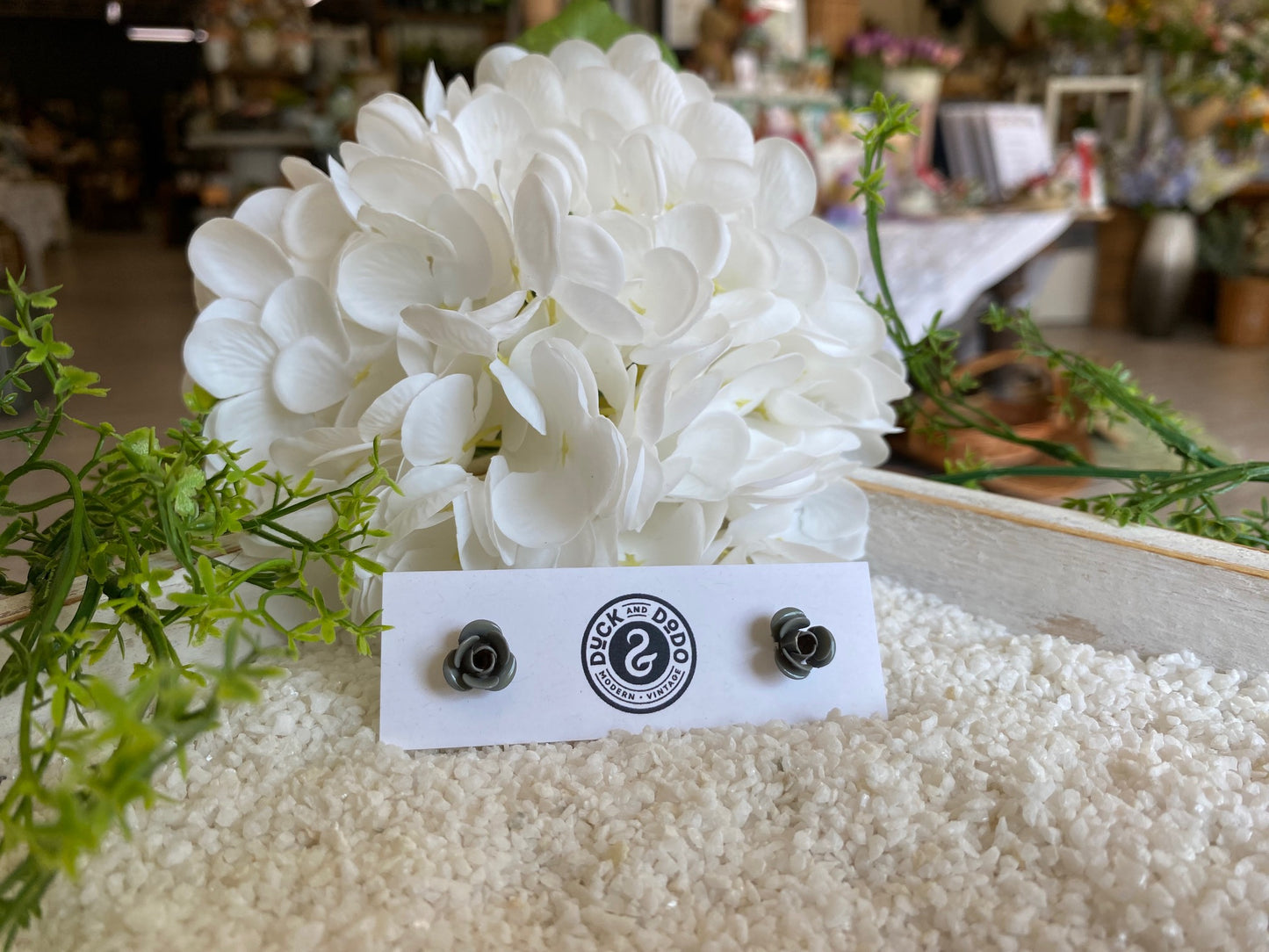 Nostalgic Stud Earring