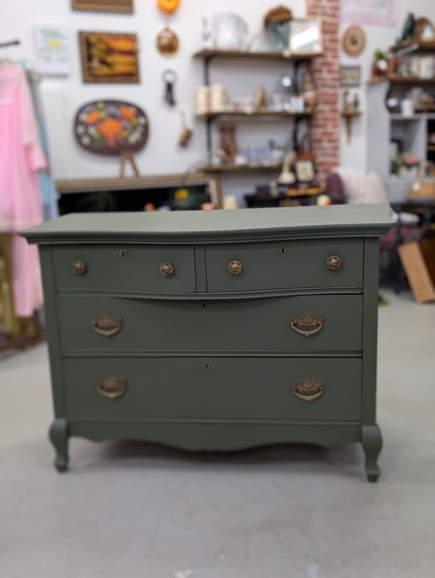 Bayberry Dresser
