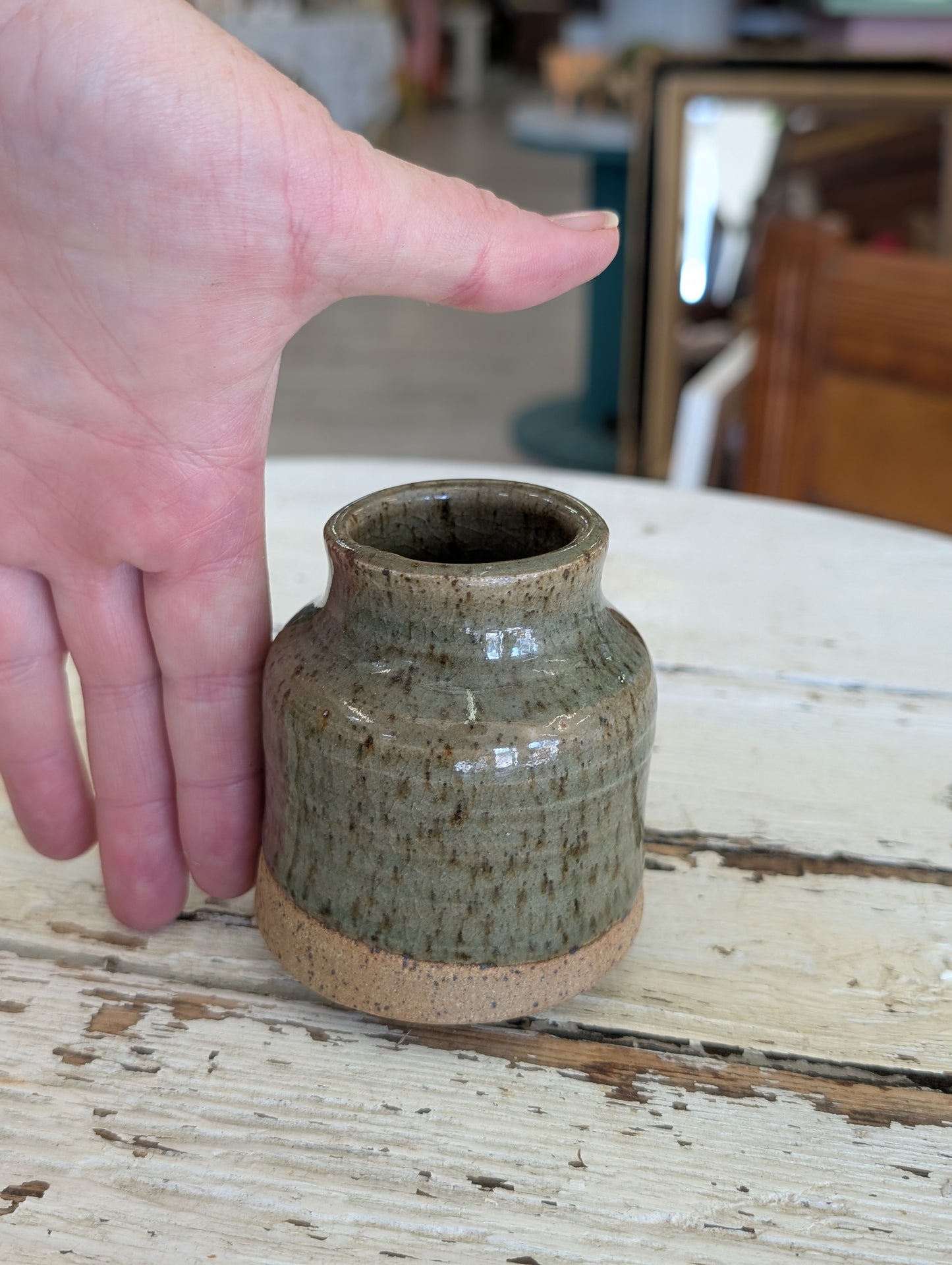Small vase green pottery