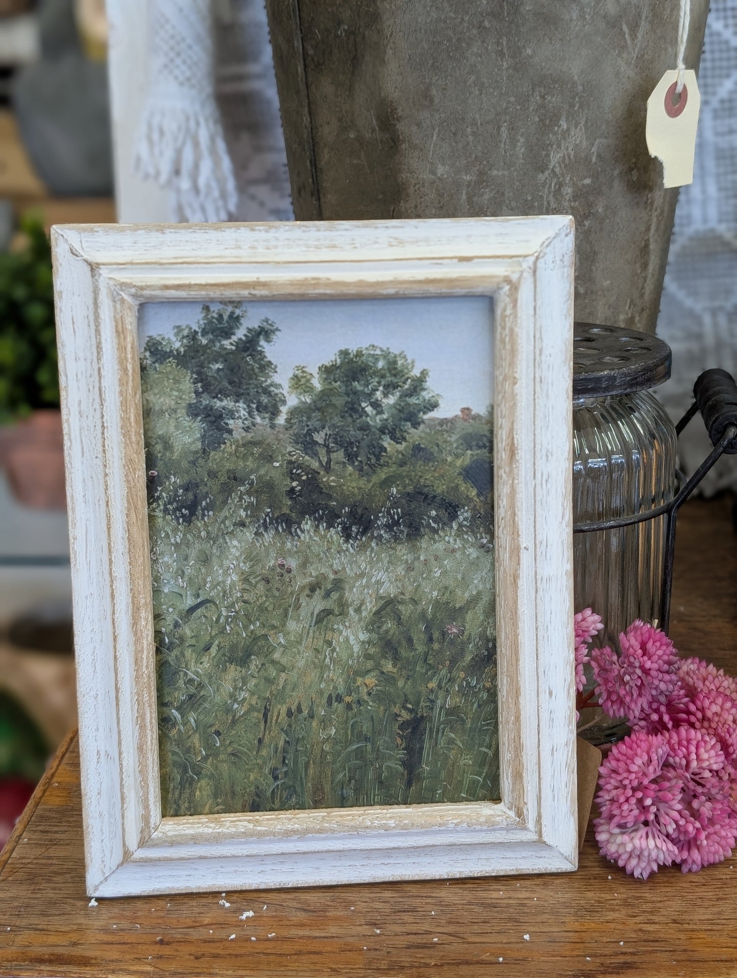 White Frame Field