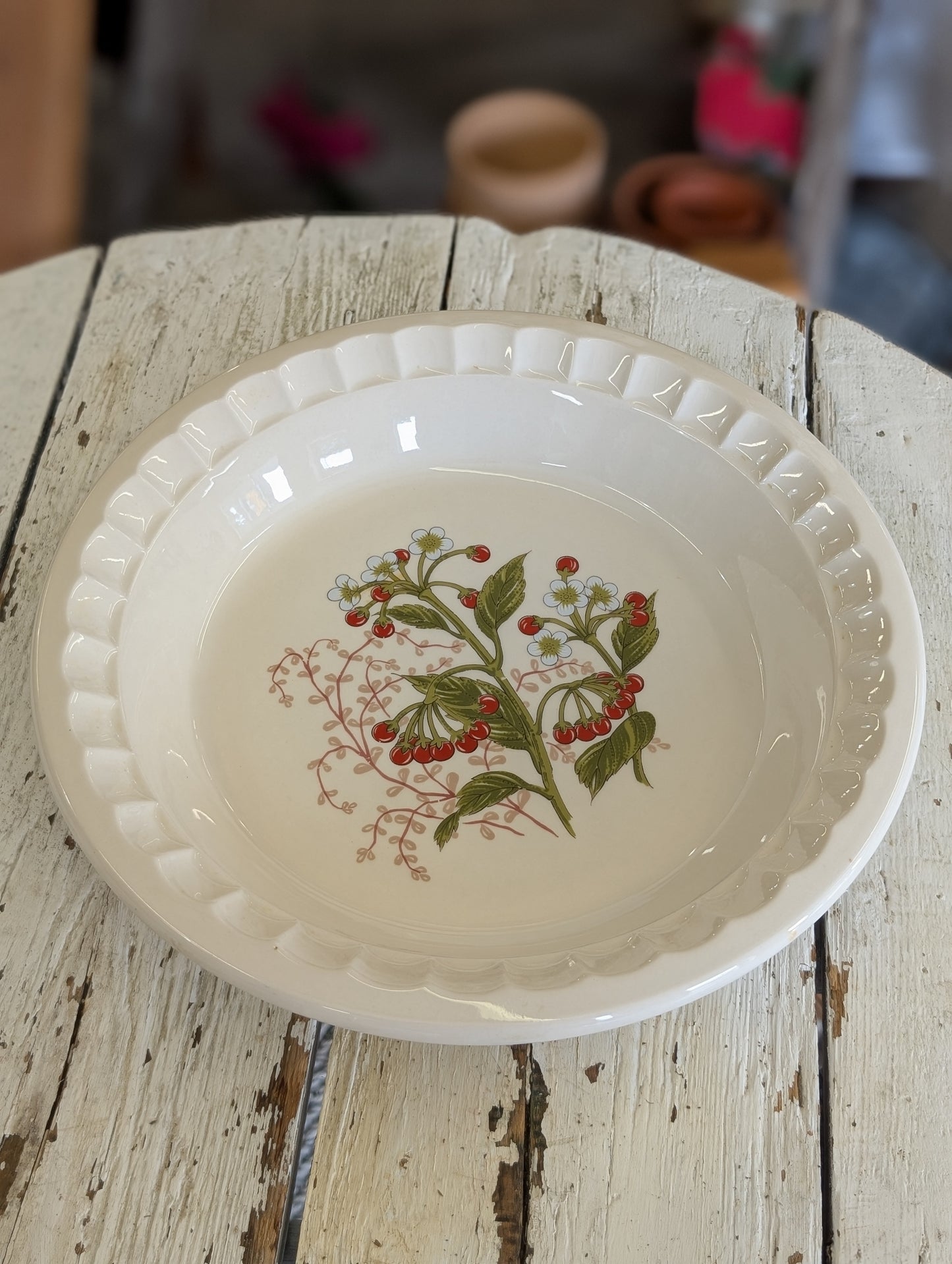 Gooseberry Pie Plate