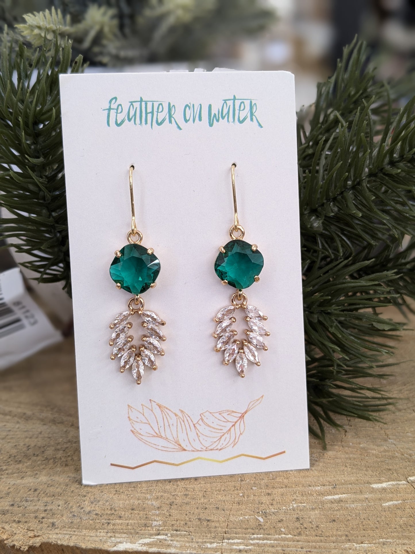 dangle gold leaf earring