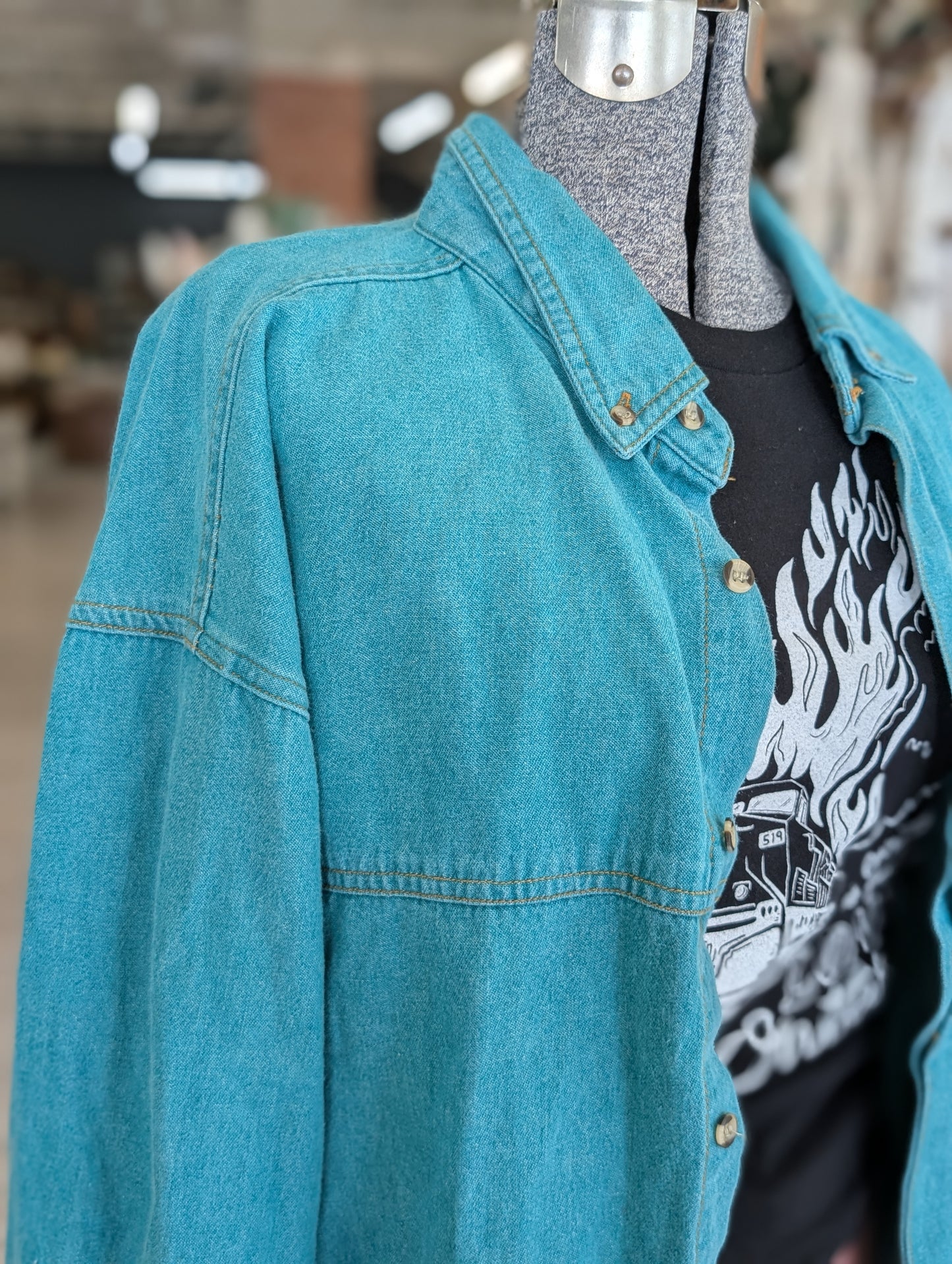 Culture mens button shirt