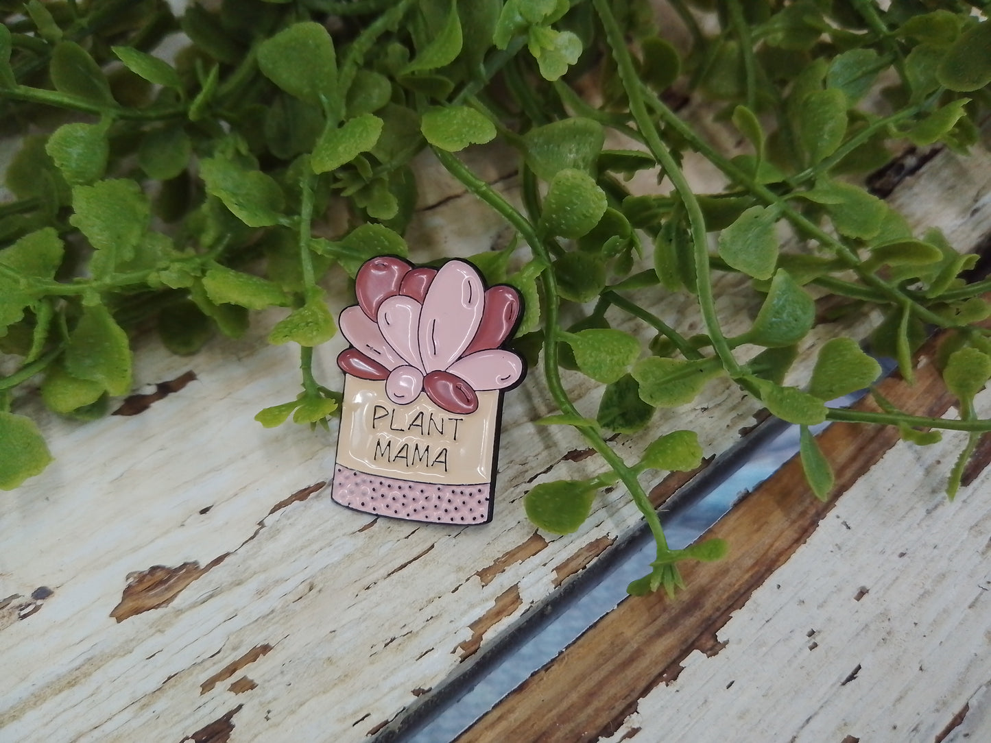 Plant Mom Pin
