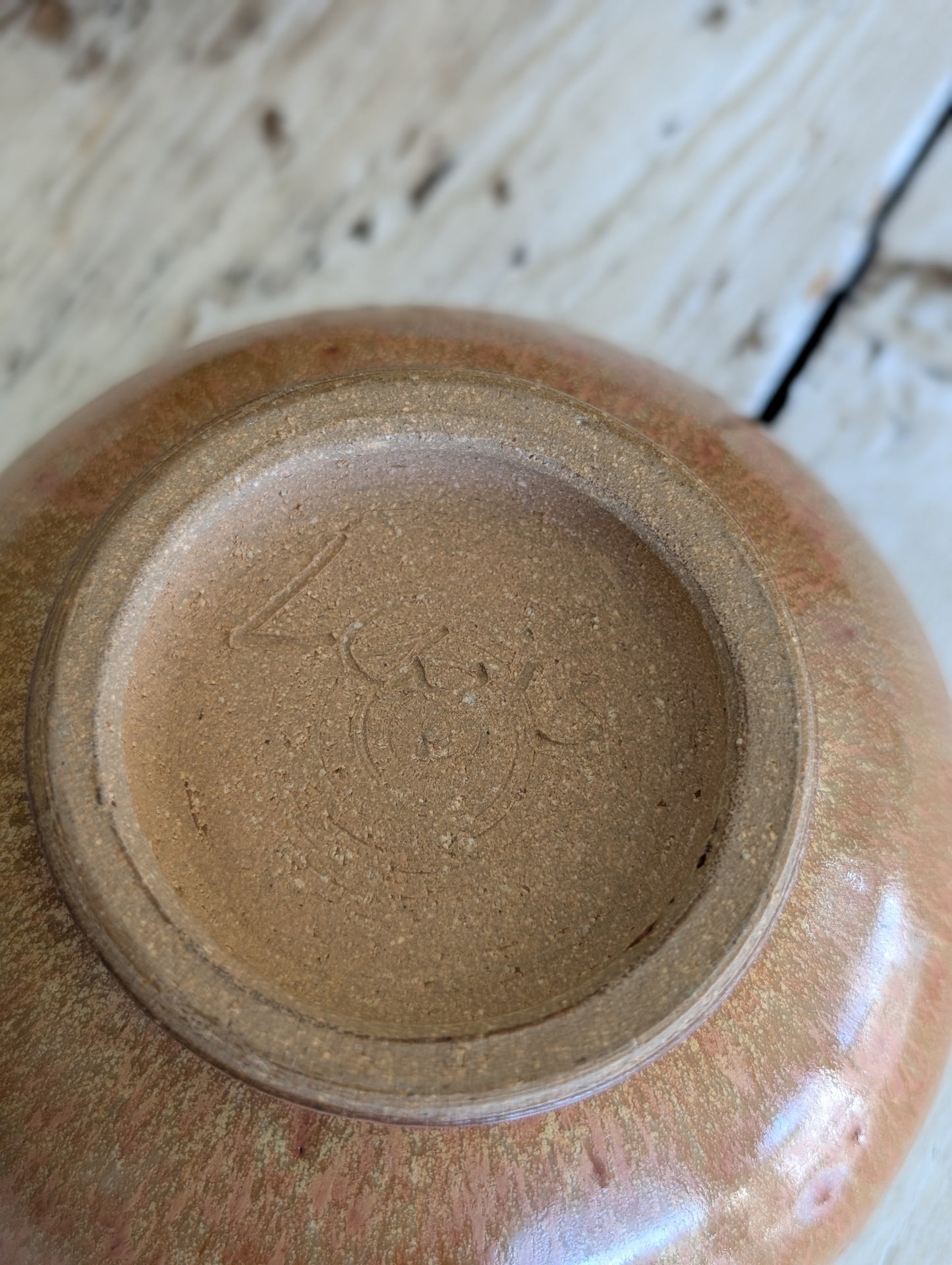Set of 2 pottery bowls