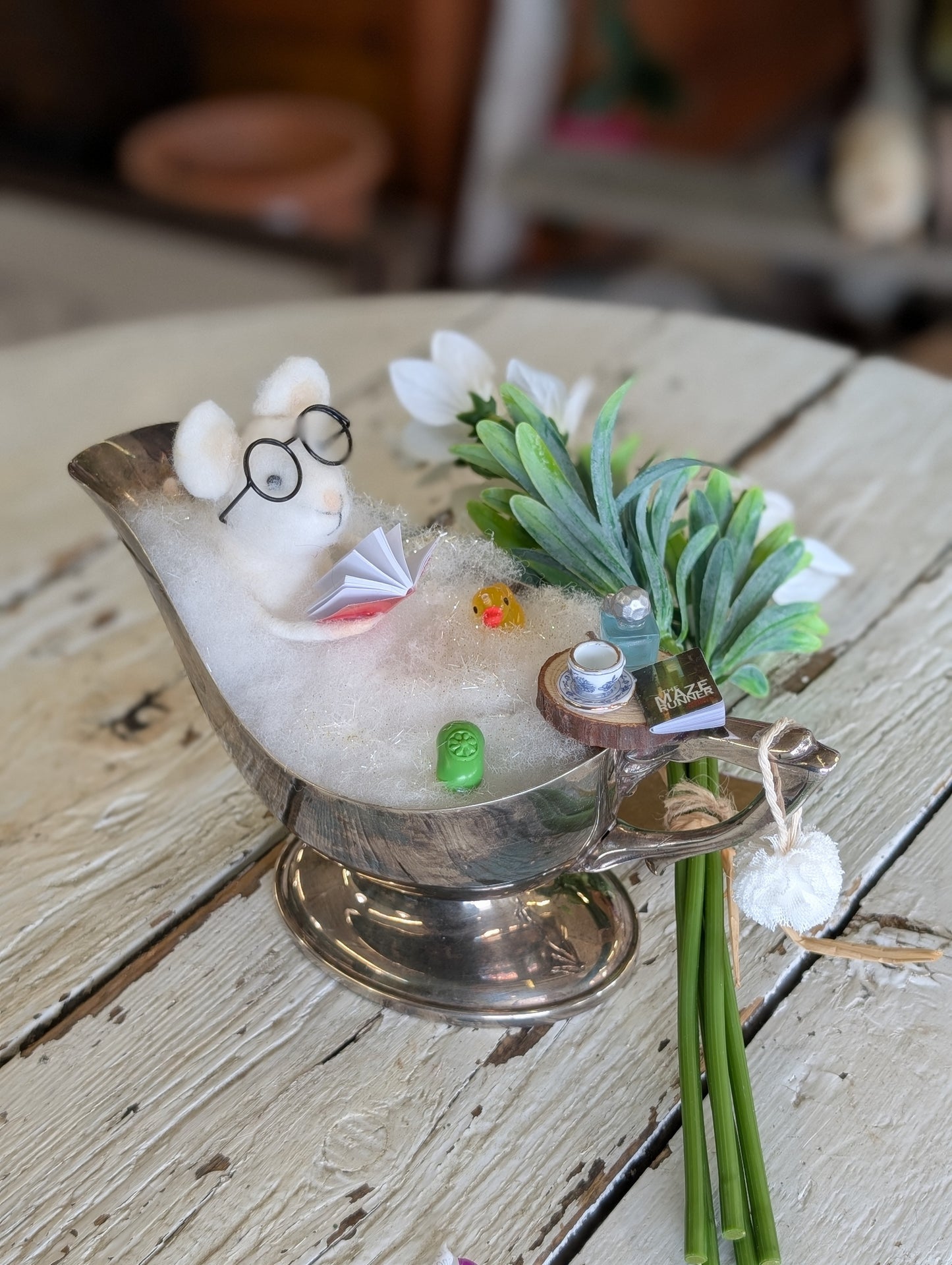 Marigold the Mouse in a tub