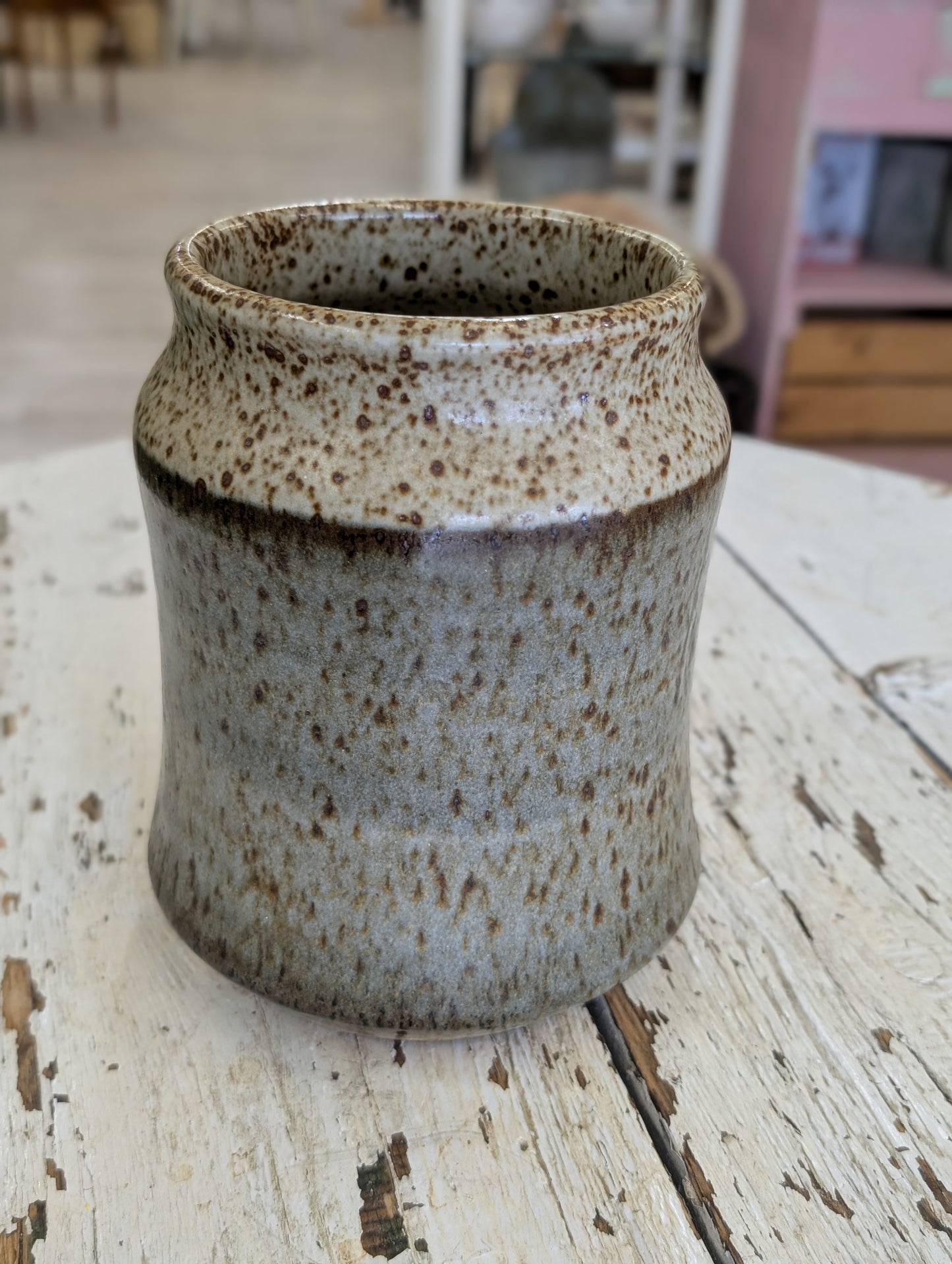 Pottery vase