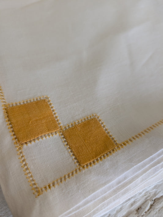 Set of 6 linens