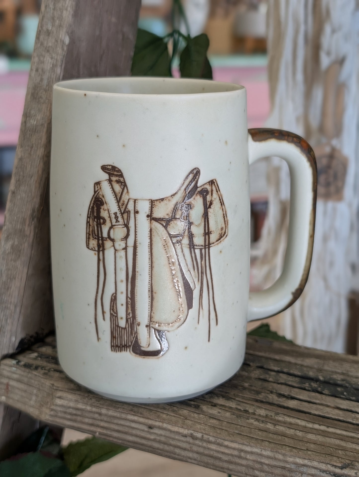 Saddle mug