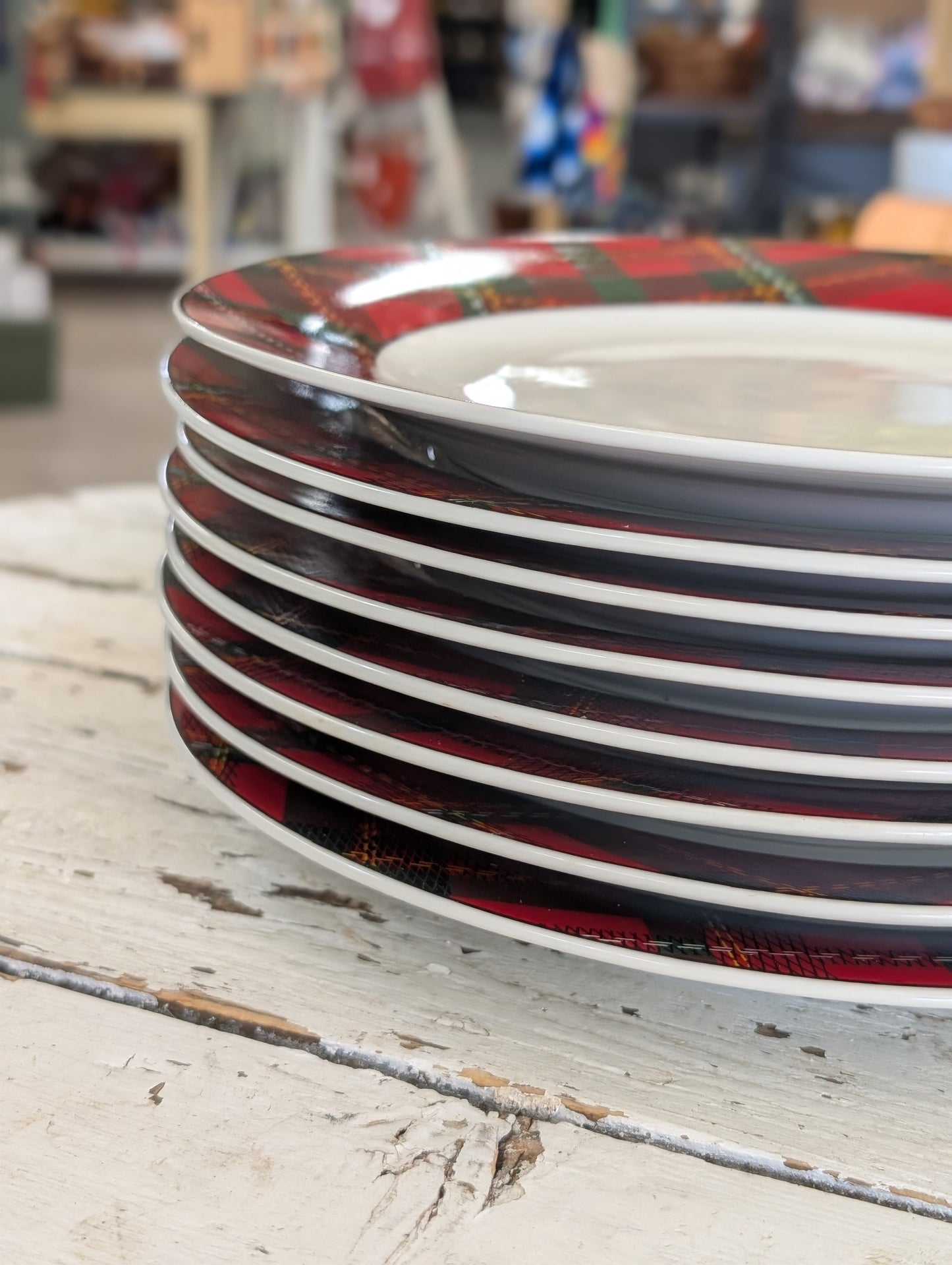 Set of 8 Gibson plates