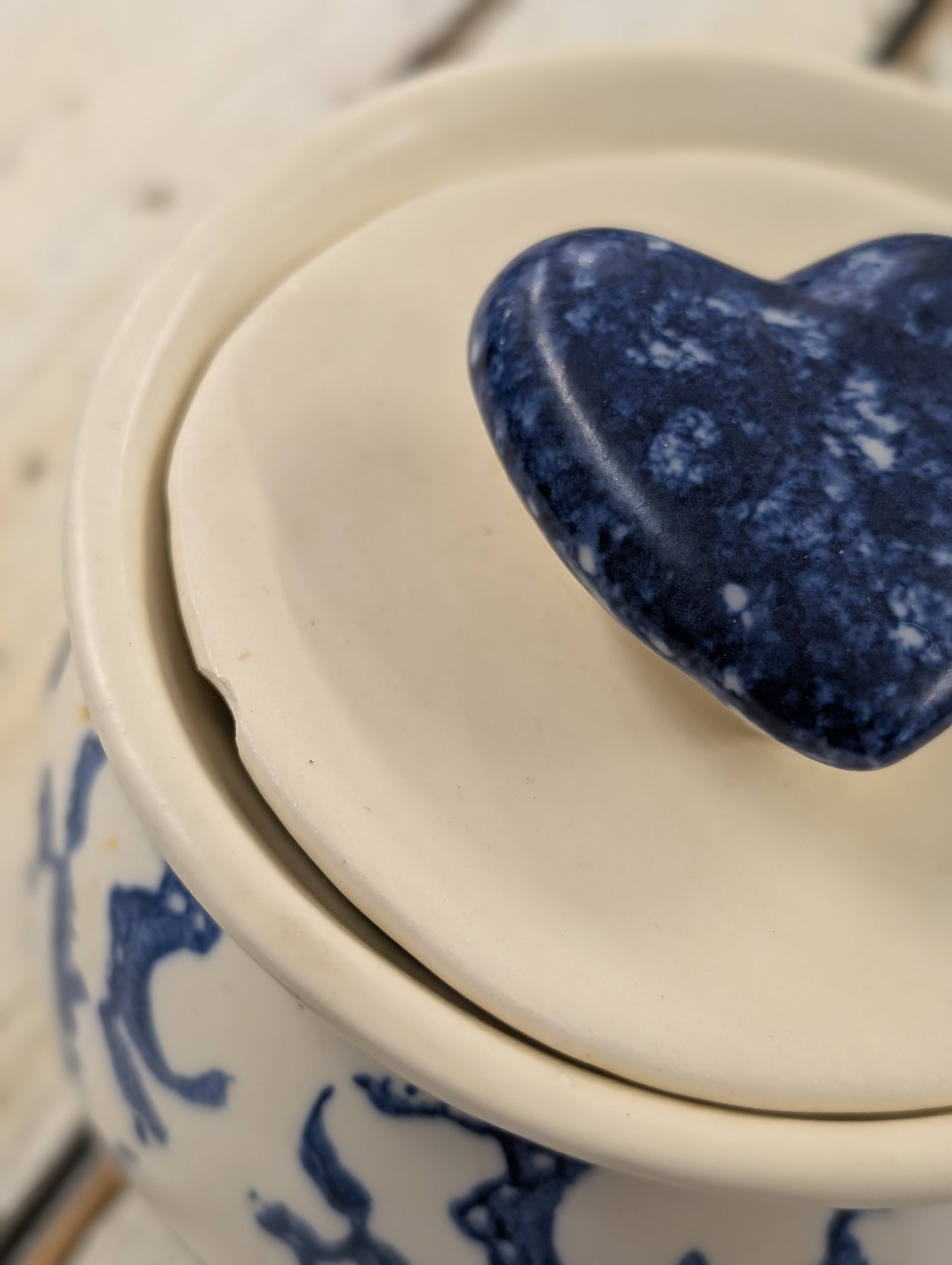 Blue Sponge honey jar