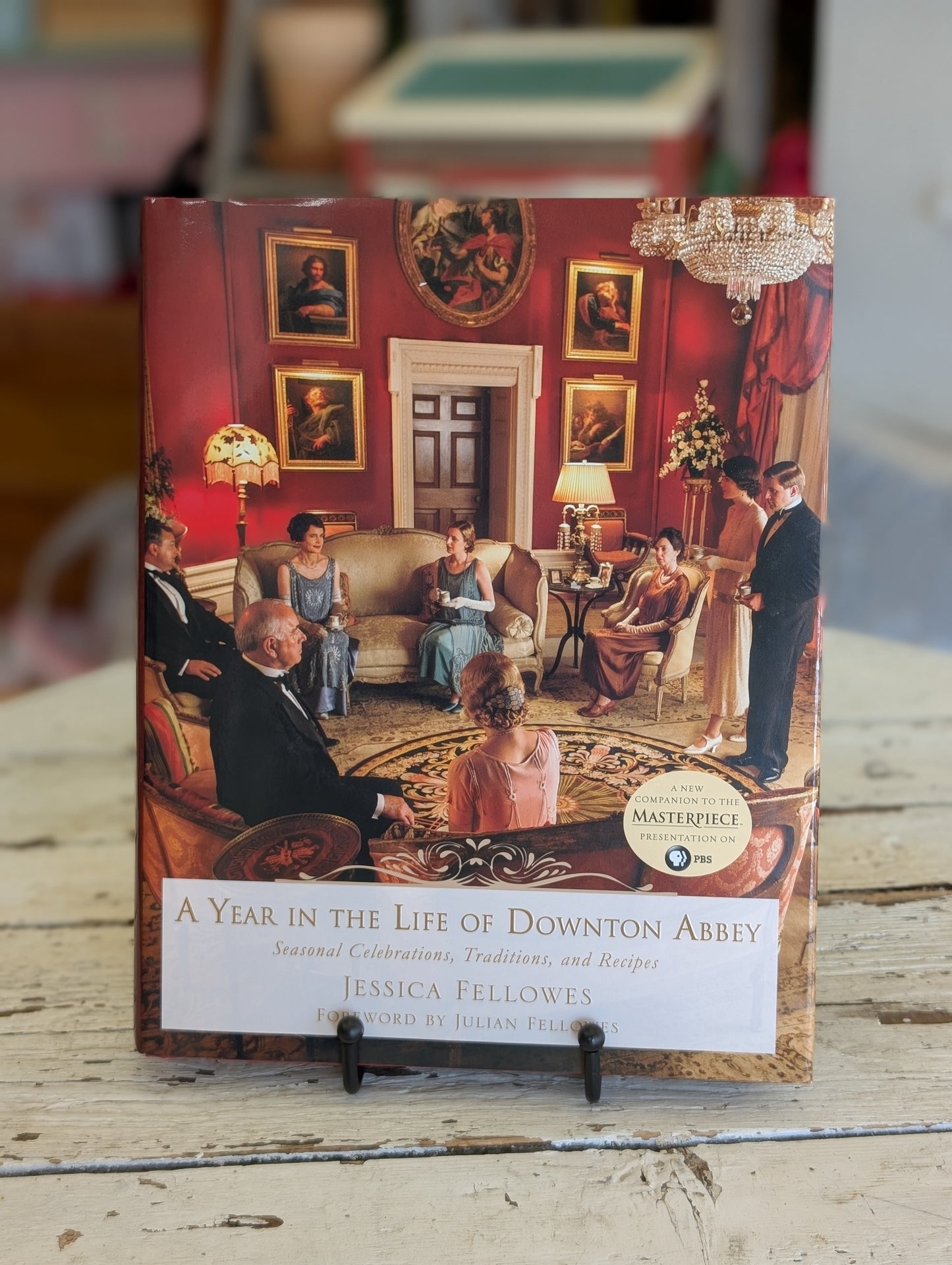 Downtown Abbey Book
