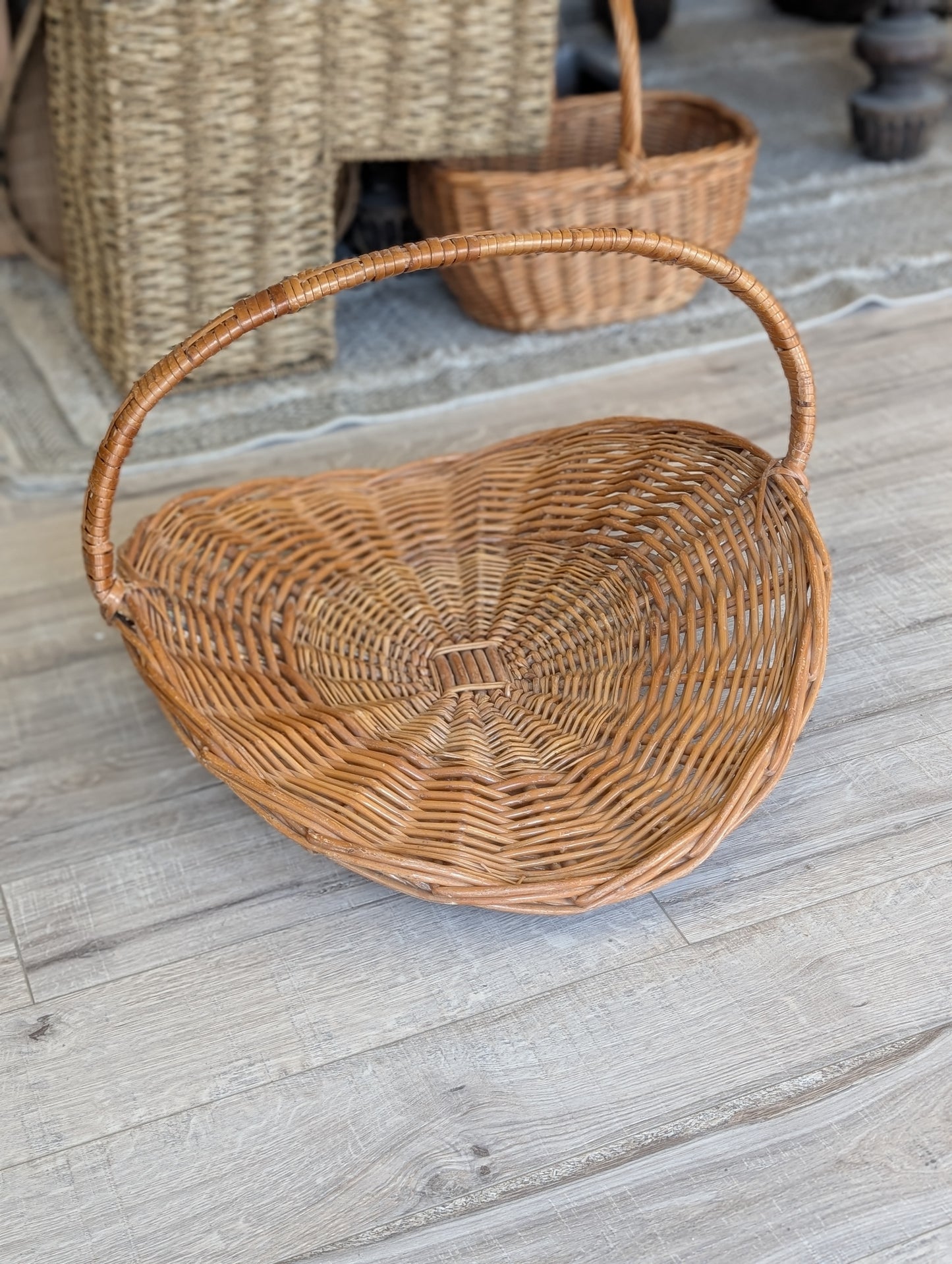 Log basket