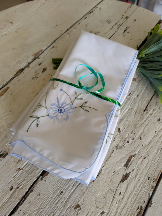 Set of linens