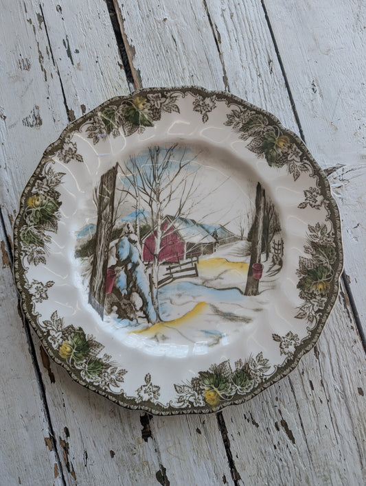 Set of 4 friendly village dinner plates