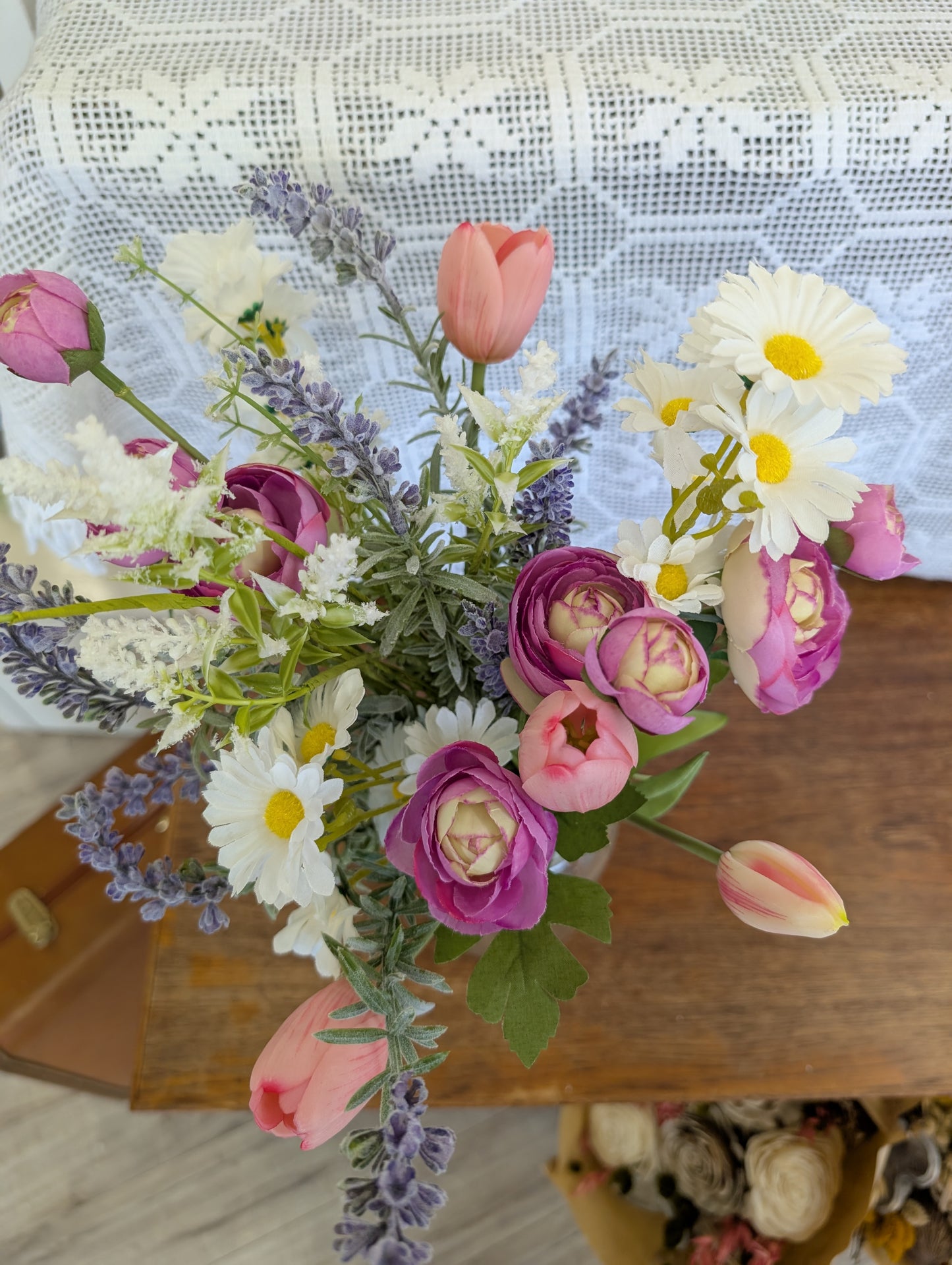 Pink tulip spring bouquet