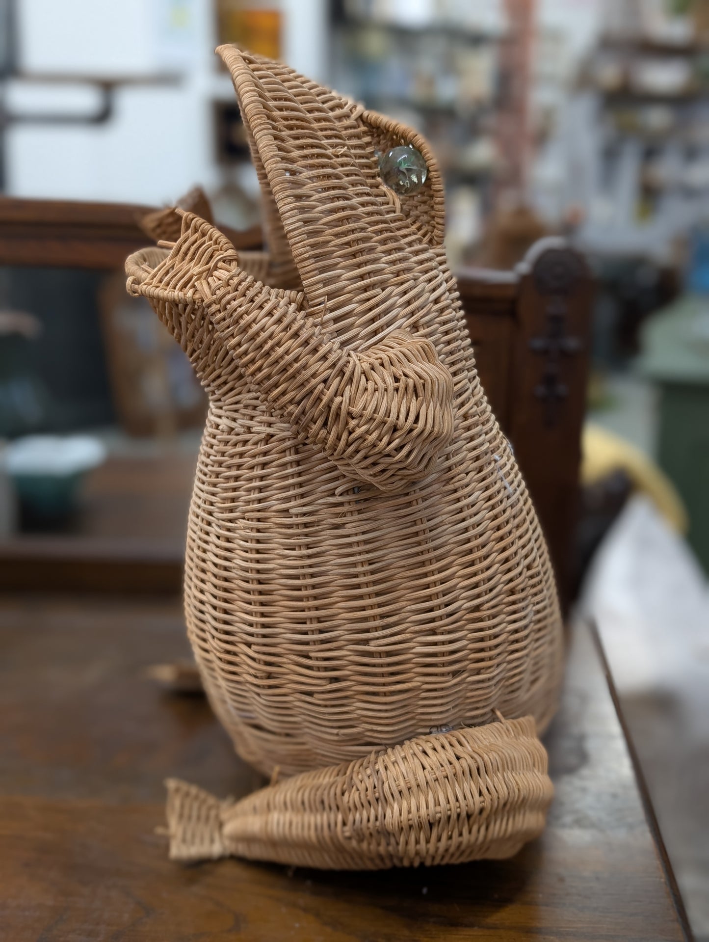 Grenouille Magazine Rack by Olivier Cajan