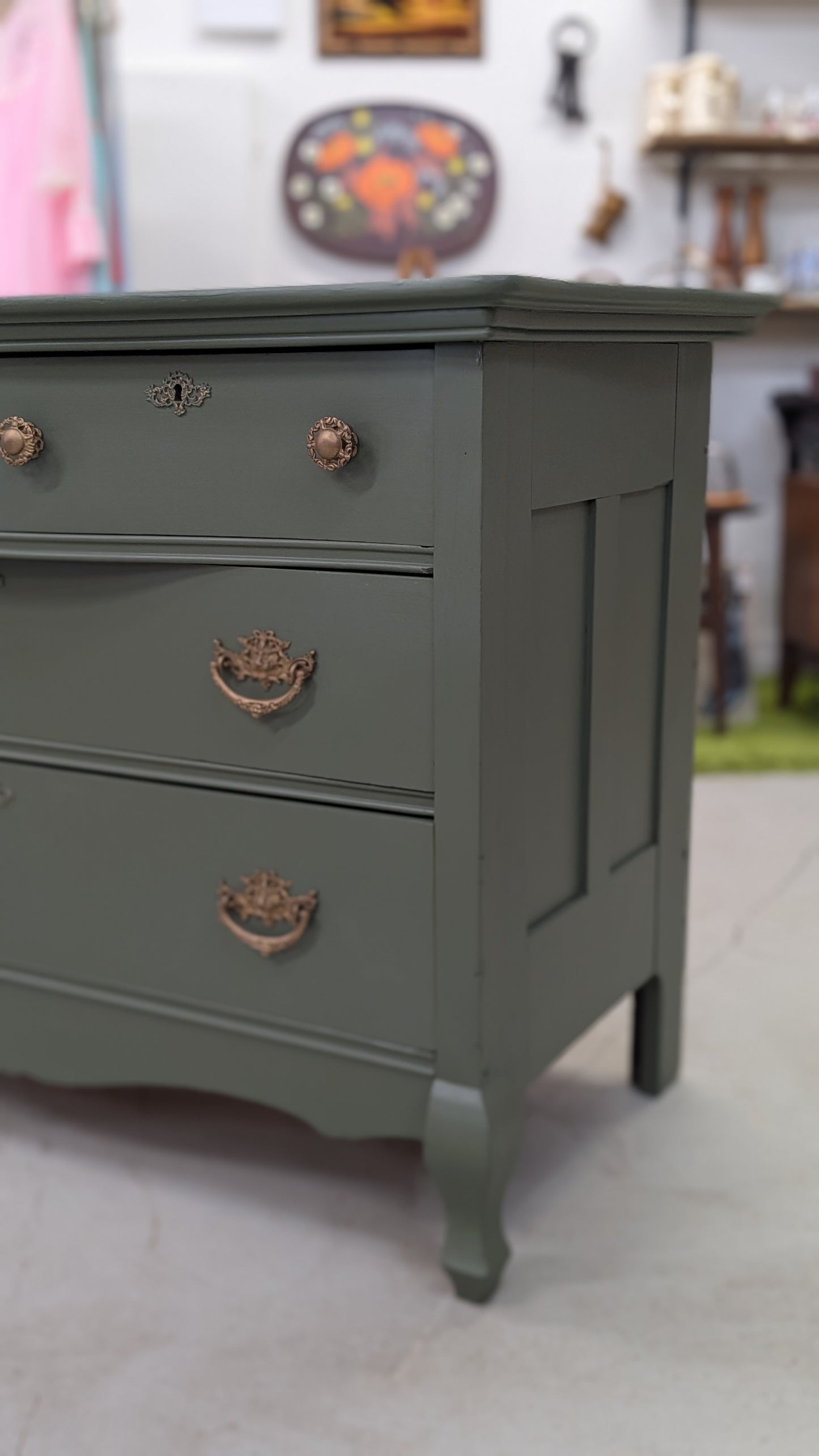 Bayberry Dresser
