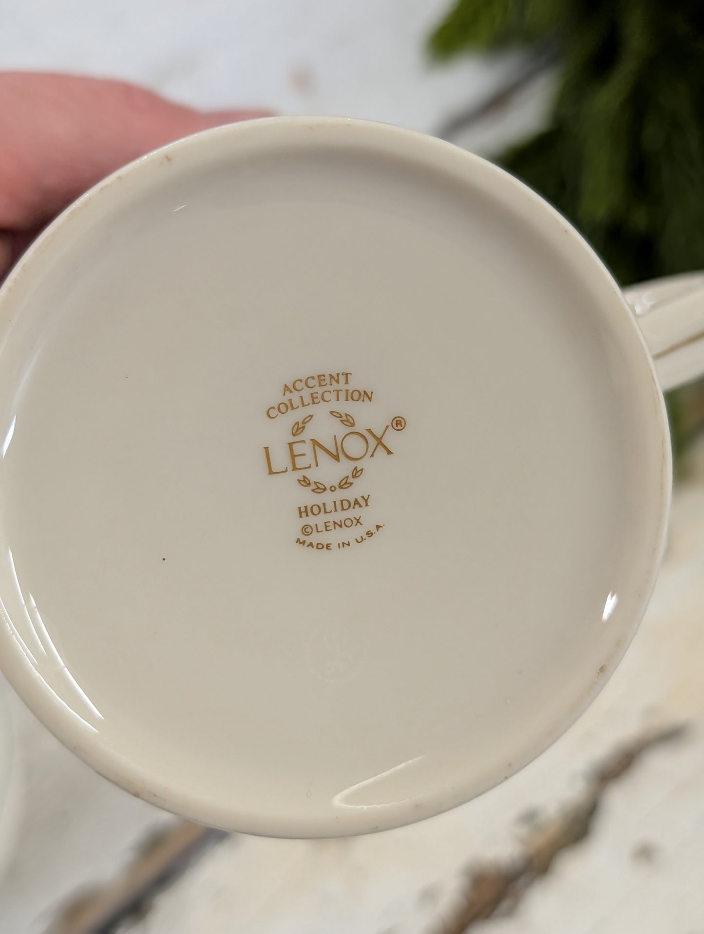 Lenox Holiday Gold mug