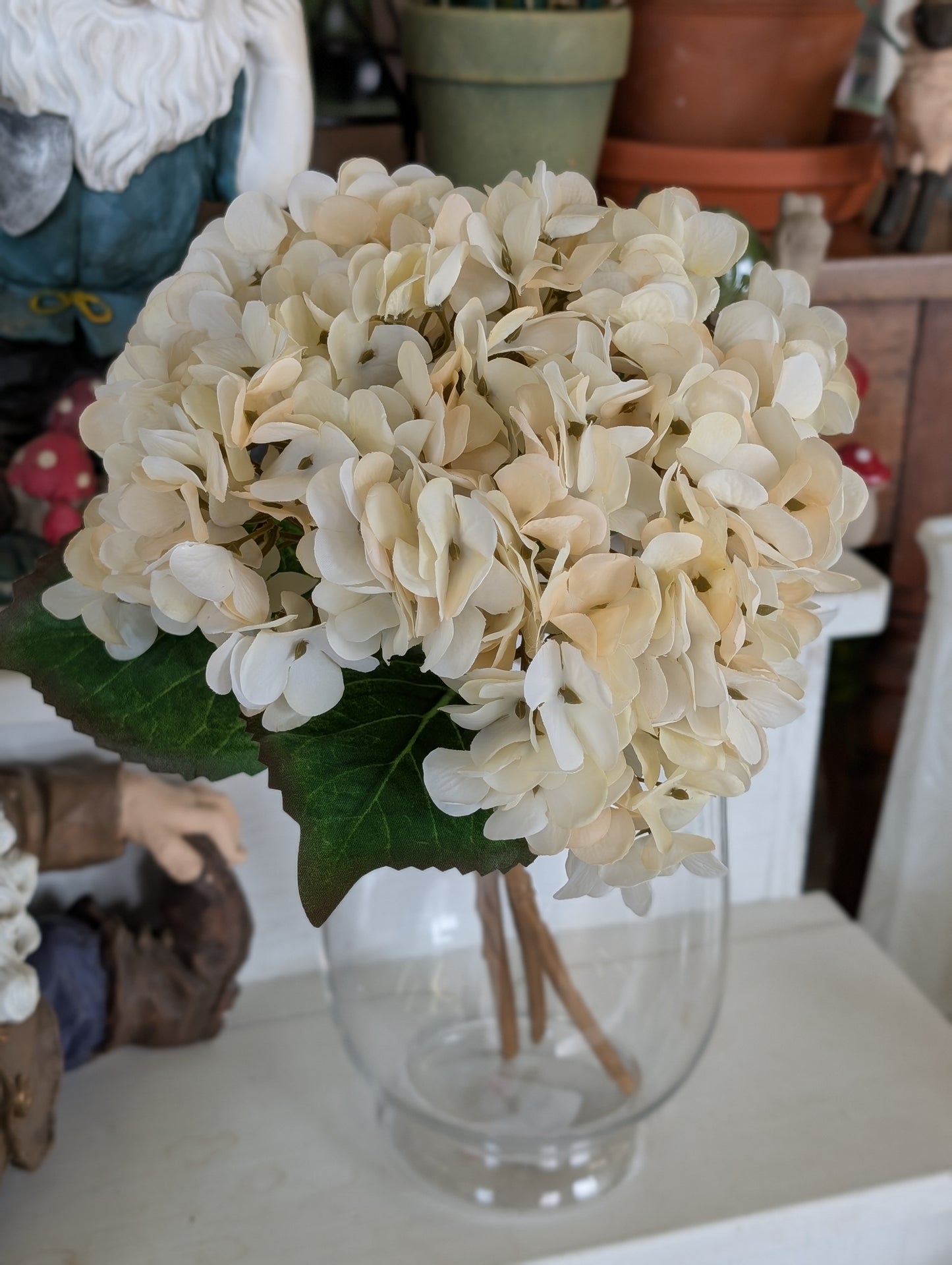 14" Cream Hydrangea Fresh Touch Bundle