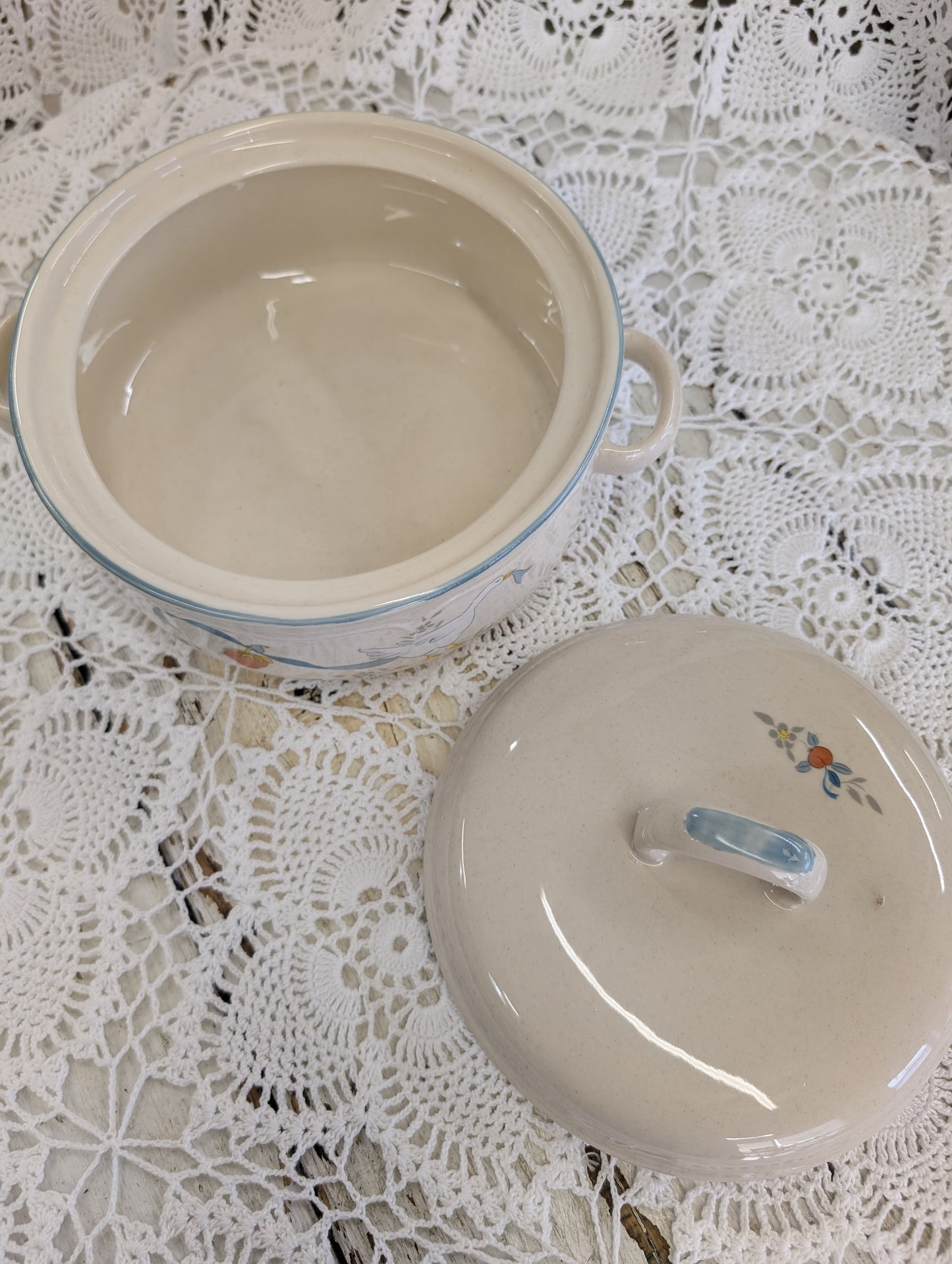 Marmalade" stoneware covered vegetable bowl with goose and strawberry