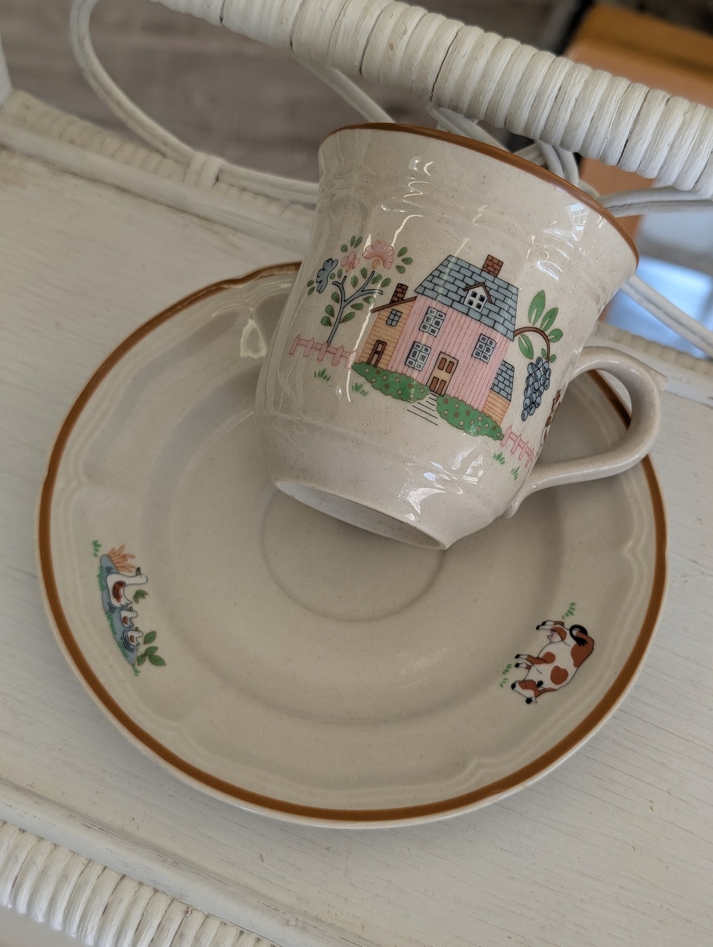 Jamestown teacup