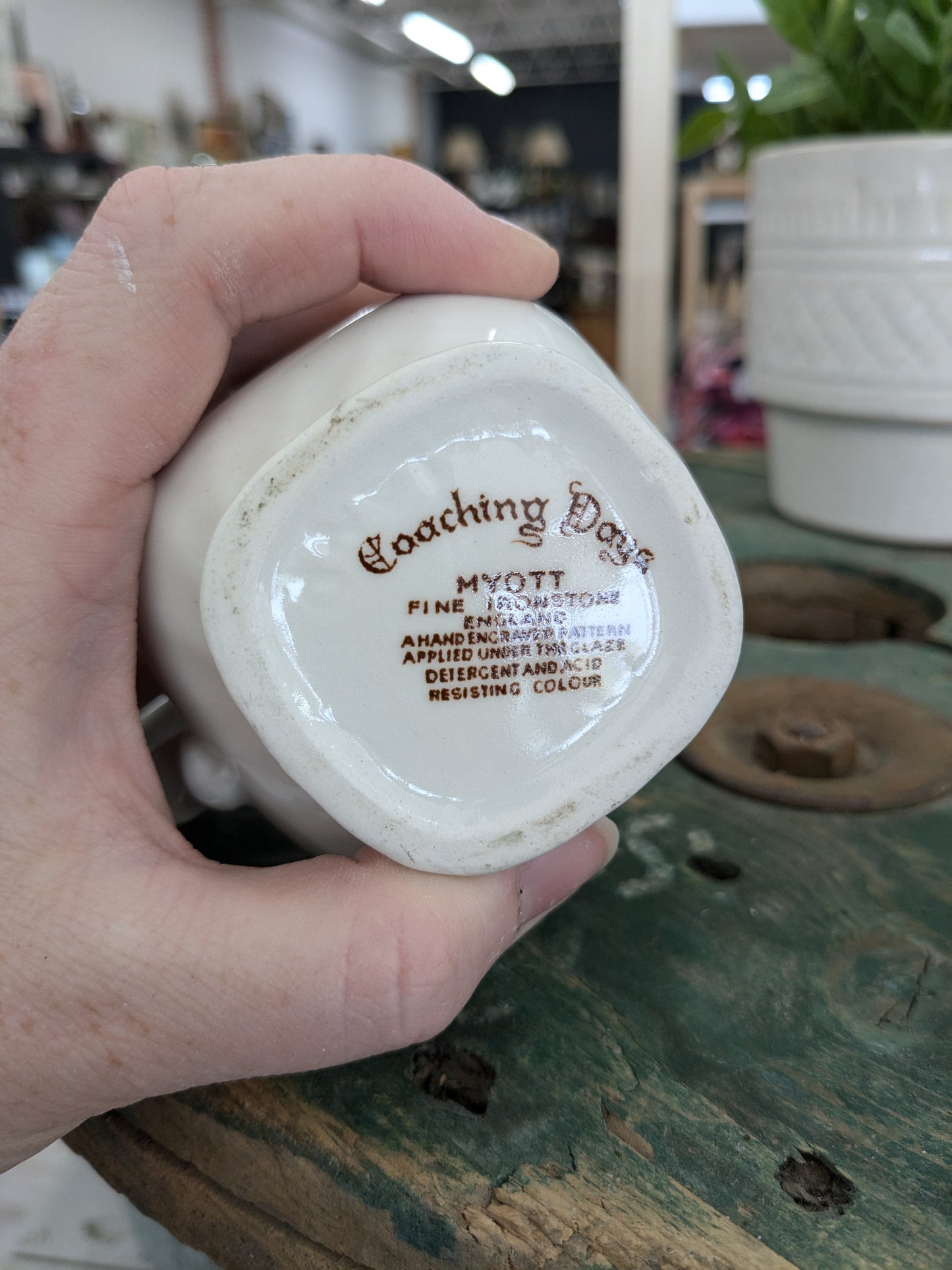 Vintage Myott Ironstone - Coaching Dogs Creamer