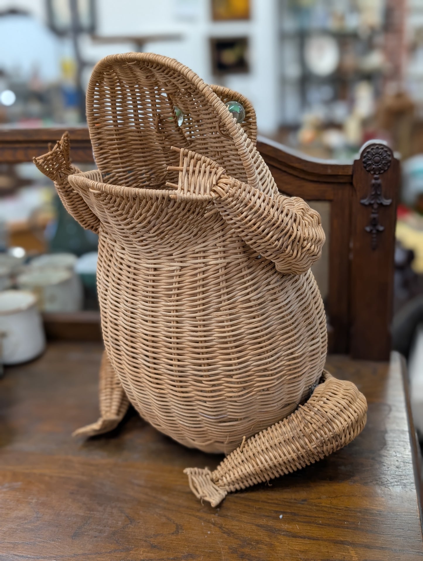 Grenouille Magazine Rack by Olivier Cajan