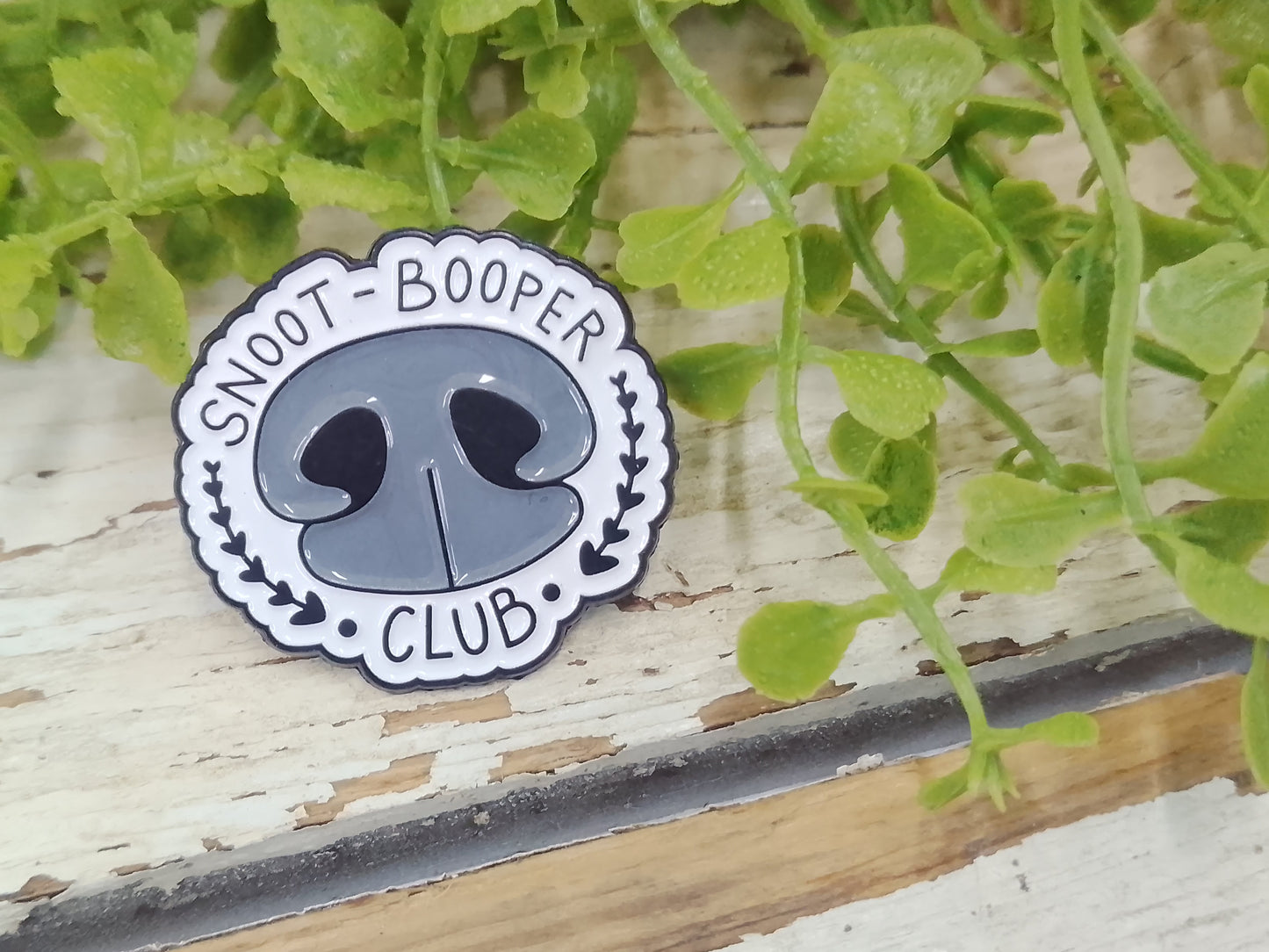Snoot-Booper Pin
